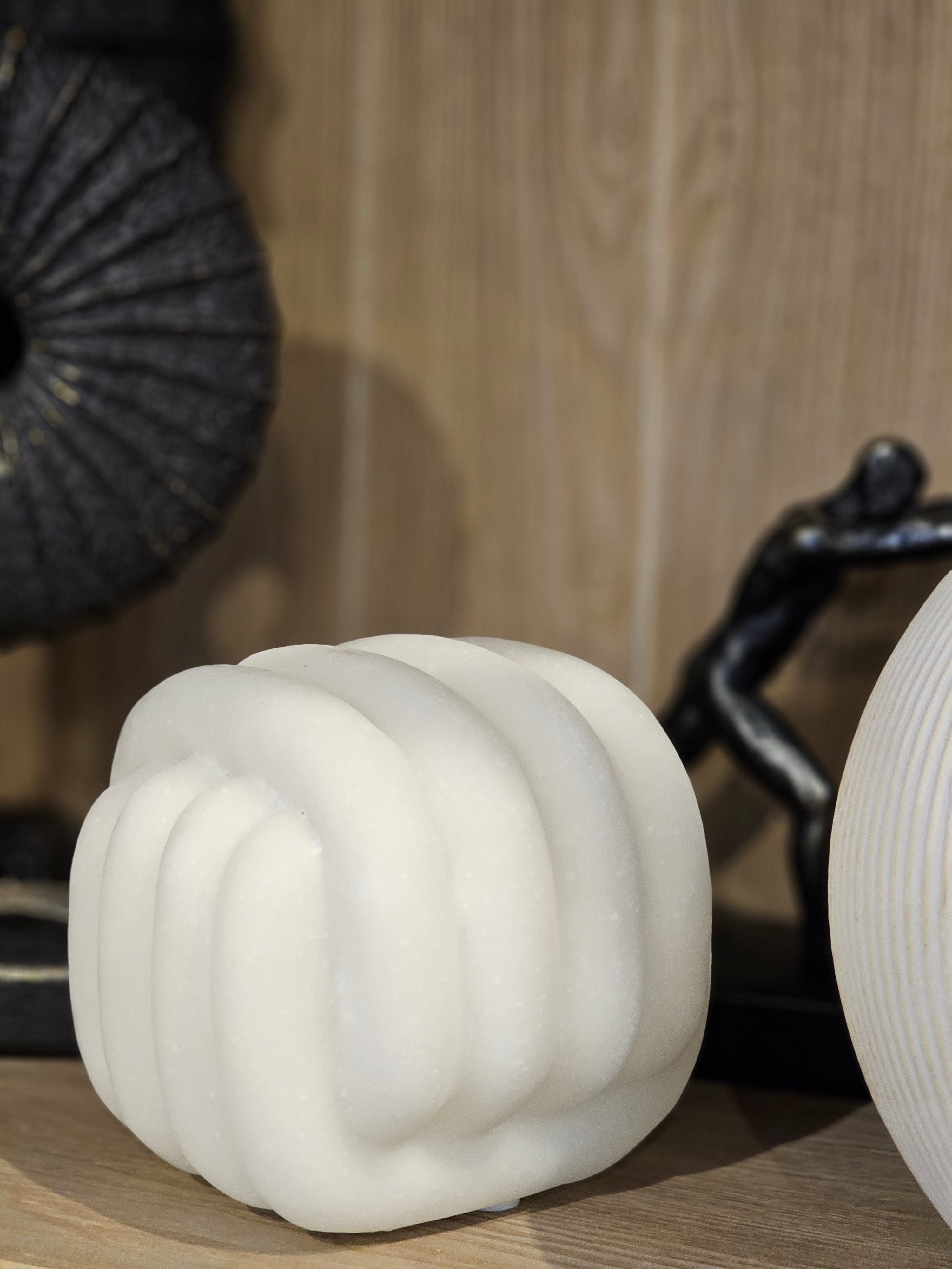 Haven & Space Berry ACCESSORIES 15cm Birdie Resin Sculpture