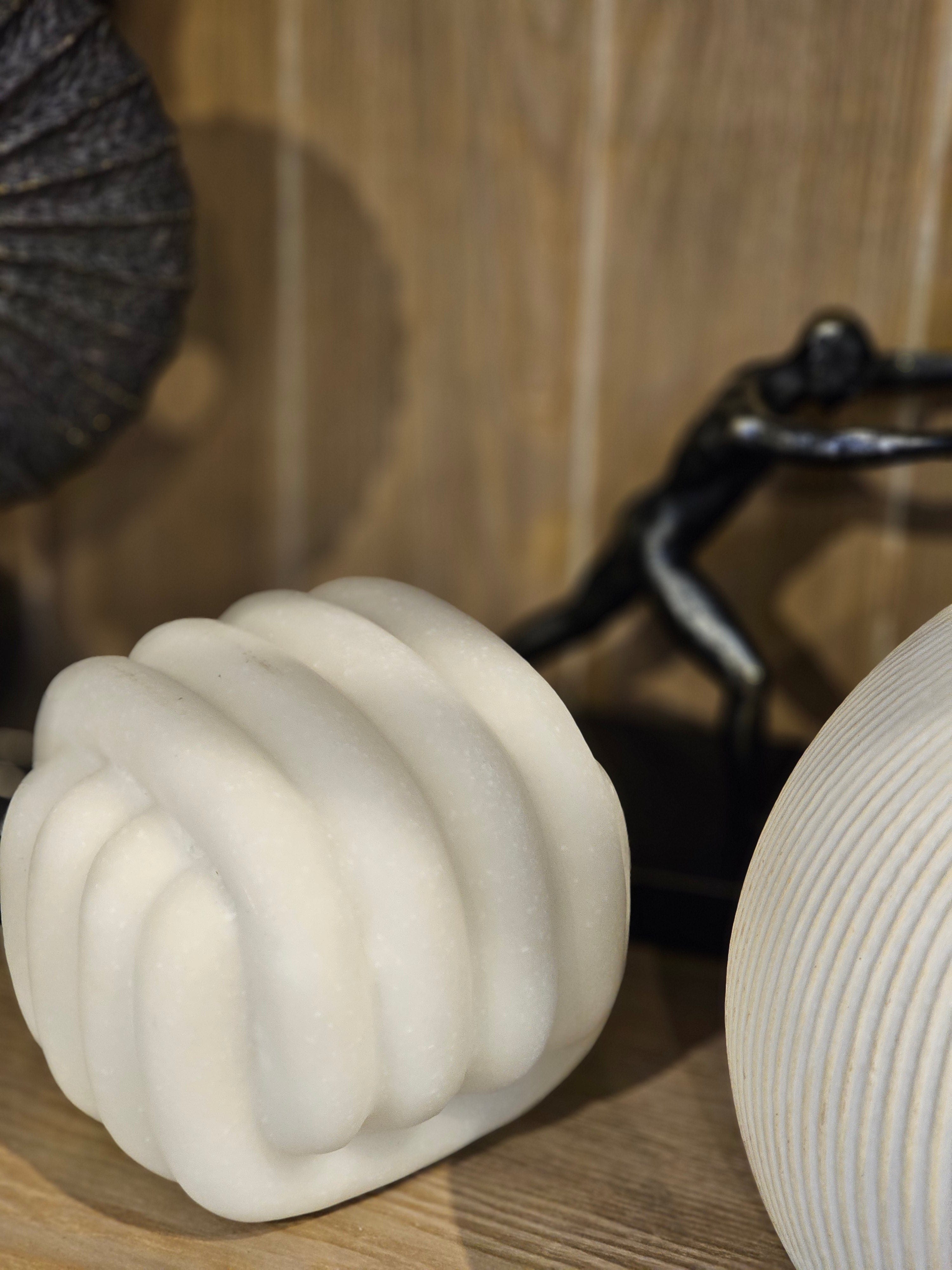 Haven & Space Berry ACCESSORIES 15cm Birdie Resin Sculpture