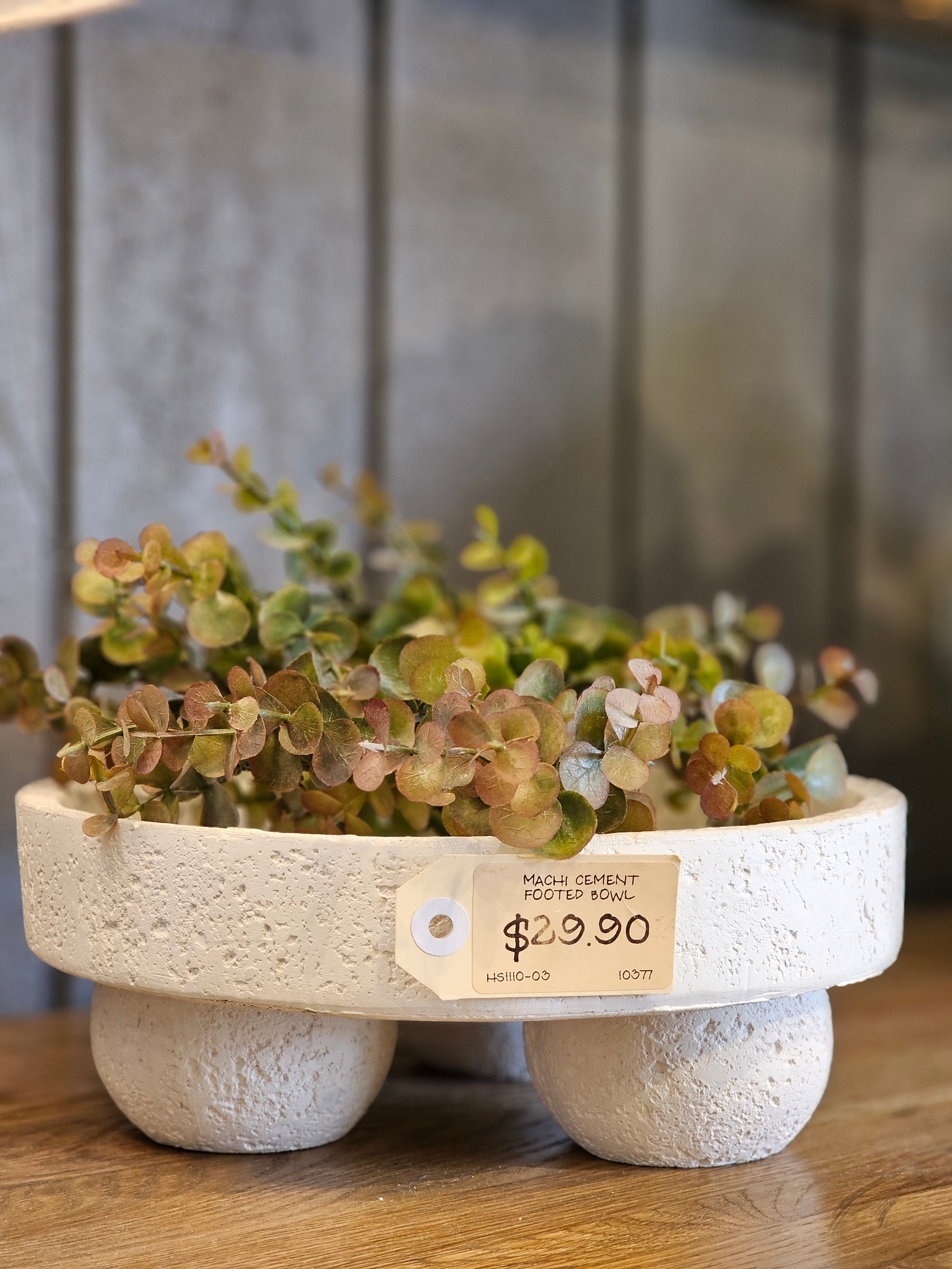 Haven & Space Berry ACCESSORIES 25x8cm Machi Cement Footed Bowl