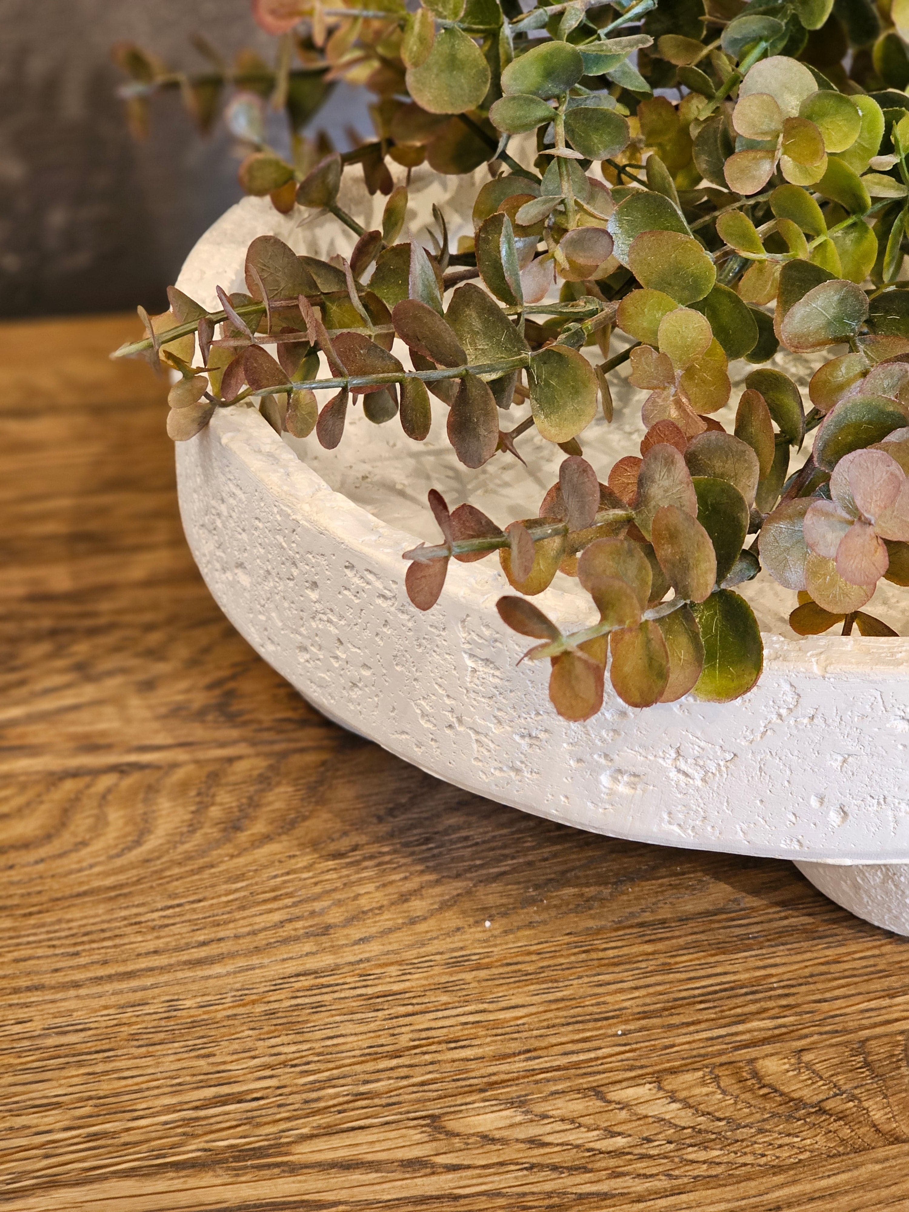 Haven & Space Berry ACCESSORIES 25x8cm Machi Cement Footed Bowl