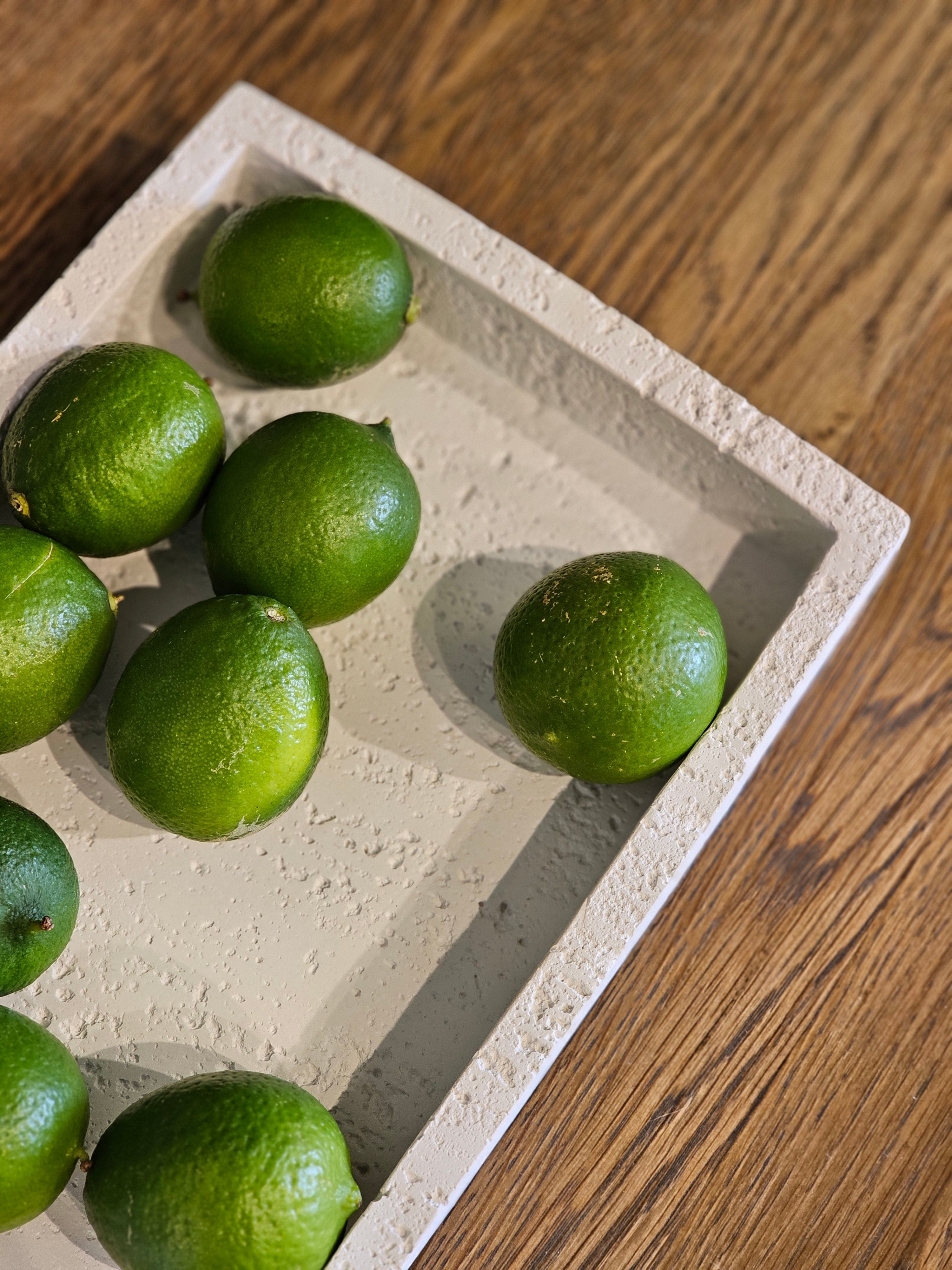 Haven & Space Berry ACCESSORIES 30x4cm Calos Cement Tray