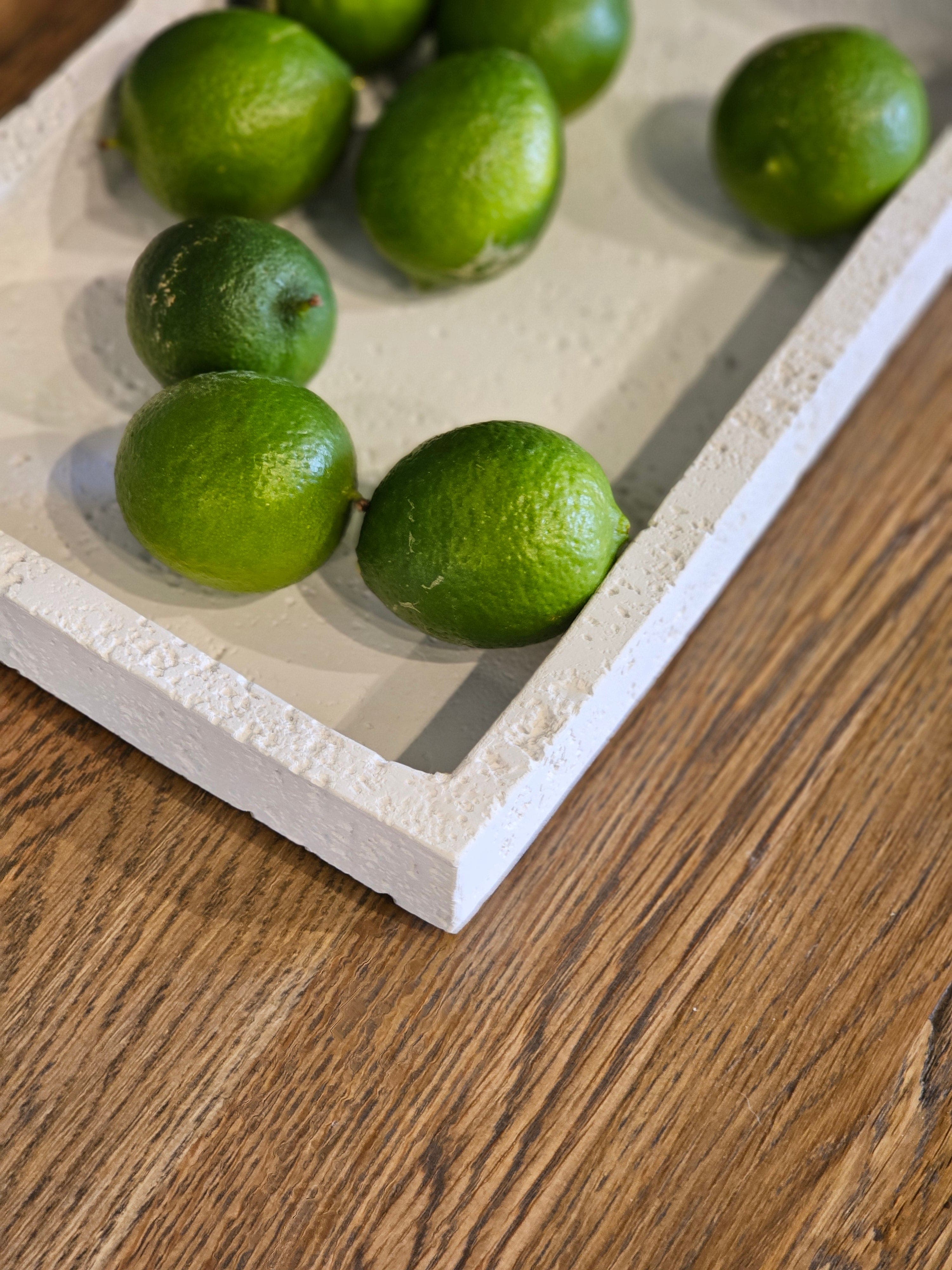 Haven & Space Berry ACCESSORIES 30x4cm Calos Cement Tray