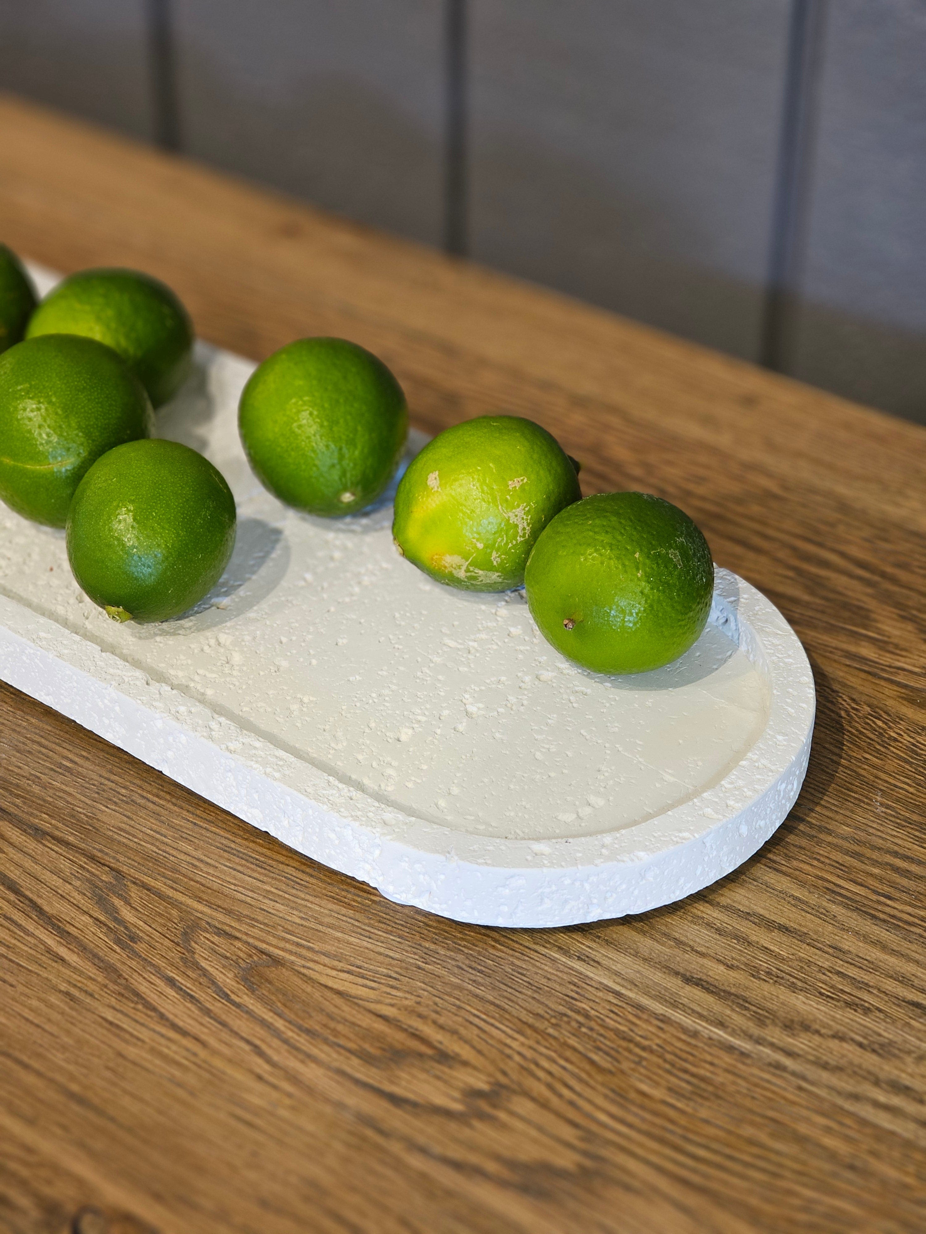 Haven & Space Berry ACCESSORIES 45x12cm Vamos Cement Oval Tray