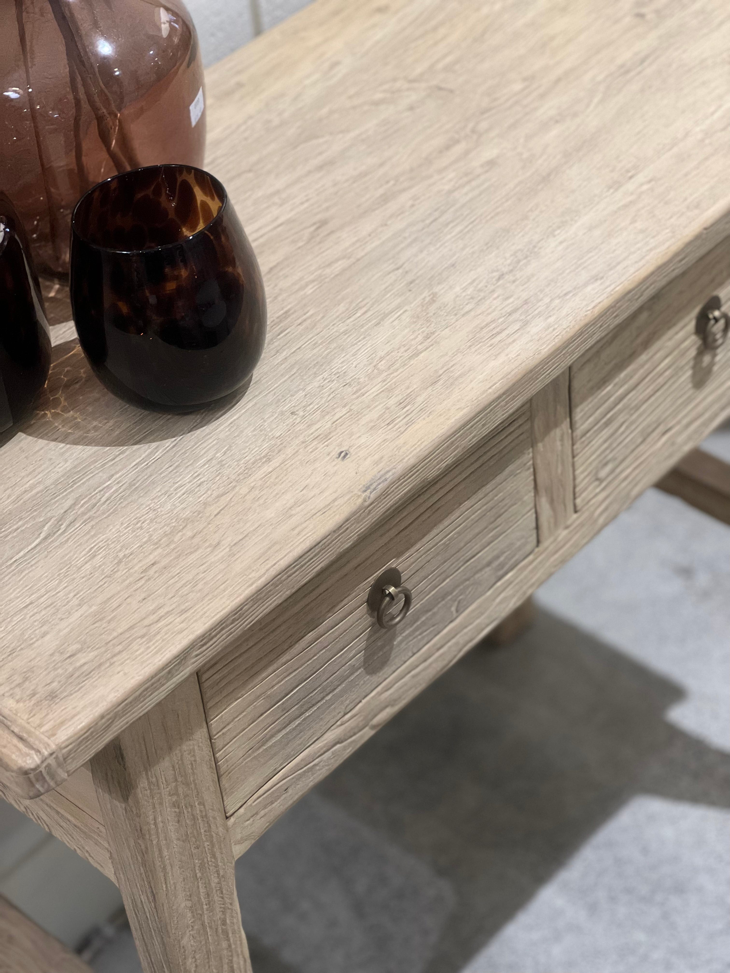 Haven & Space Berry Albi Console