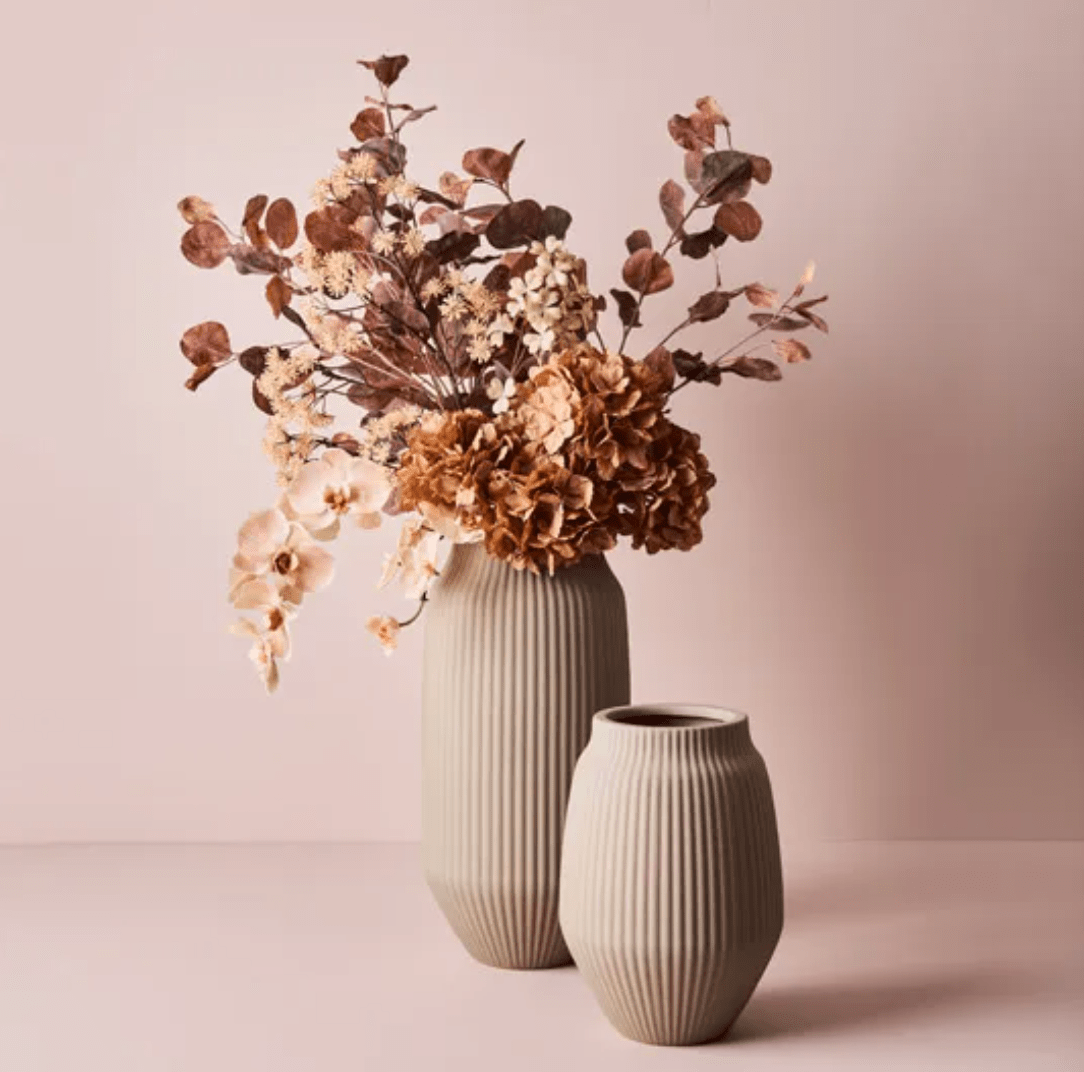 Haven & Space Berry ARTIFICAL FLOWERS Hydrangea Flower Leafless