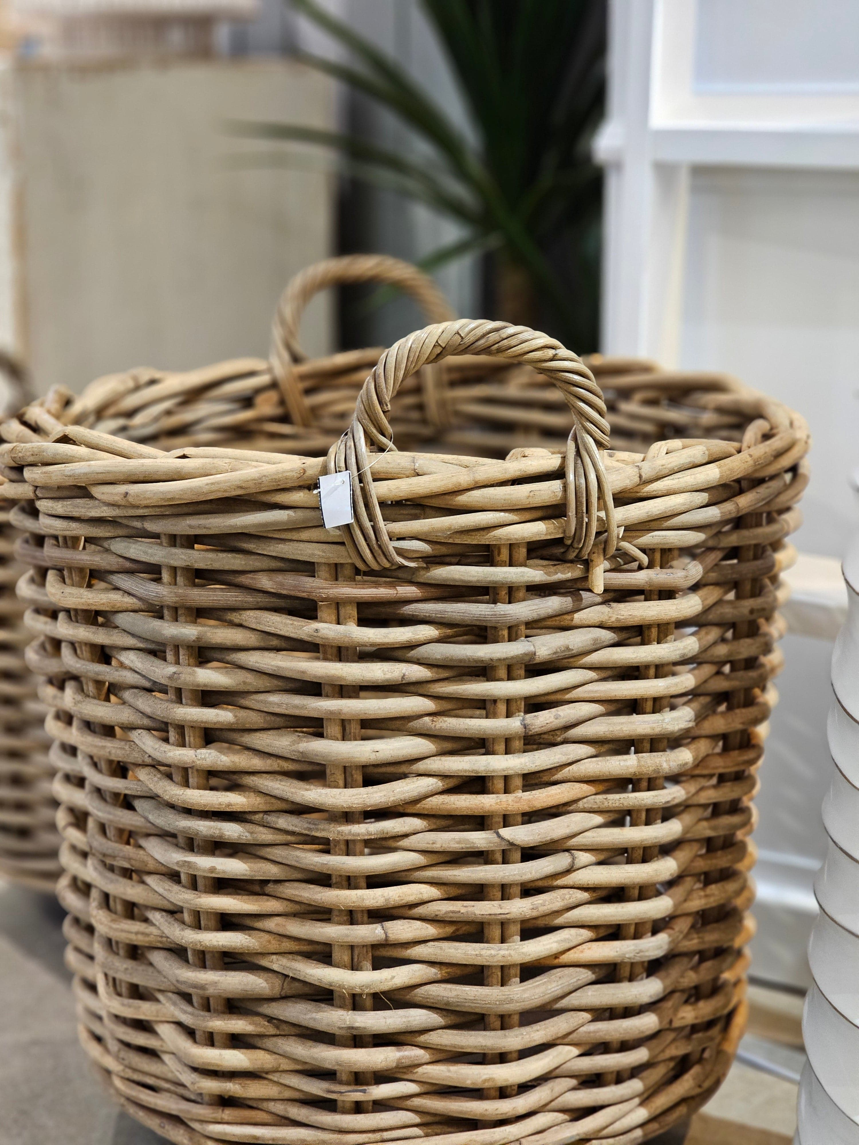 Haven & Space Berry BASKETWARE Yarra Kubu Wheelie Basket