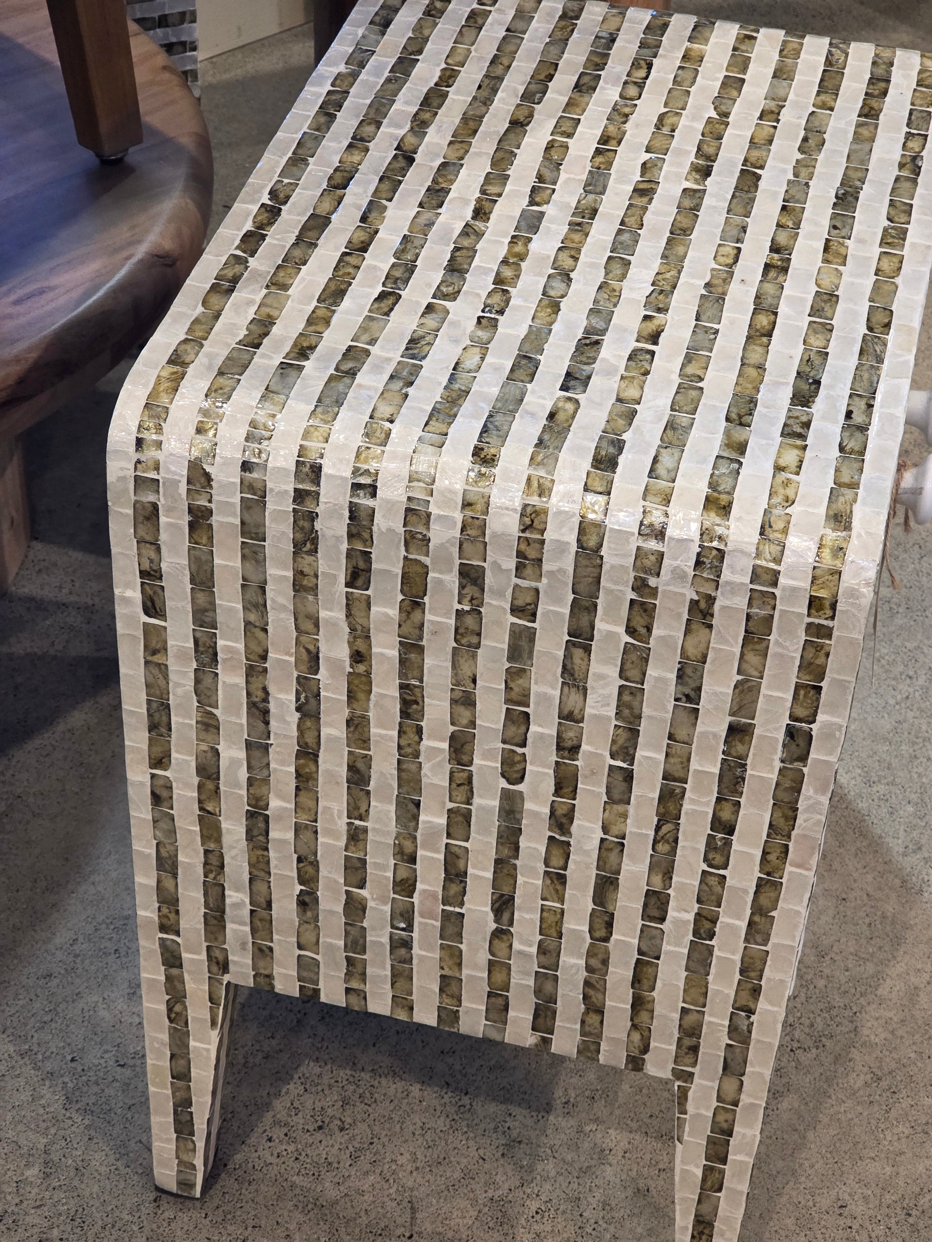 Haven & Space Berry BEDSIDE TABLE Salemo Inlay Bedside