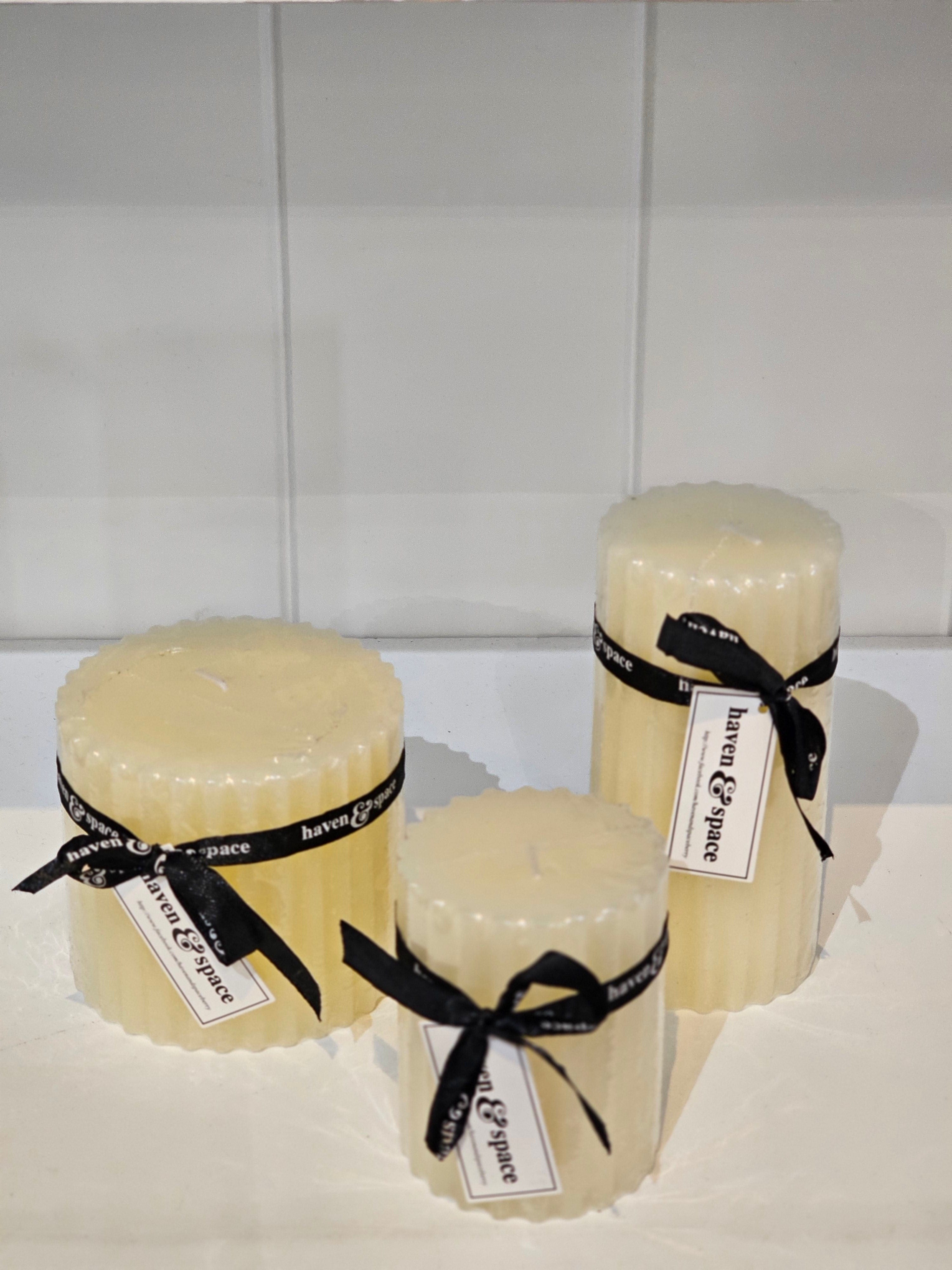 Haven & Space Berry CANDLES Haven & Space Scented Pillar Candle