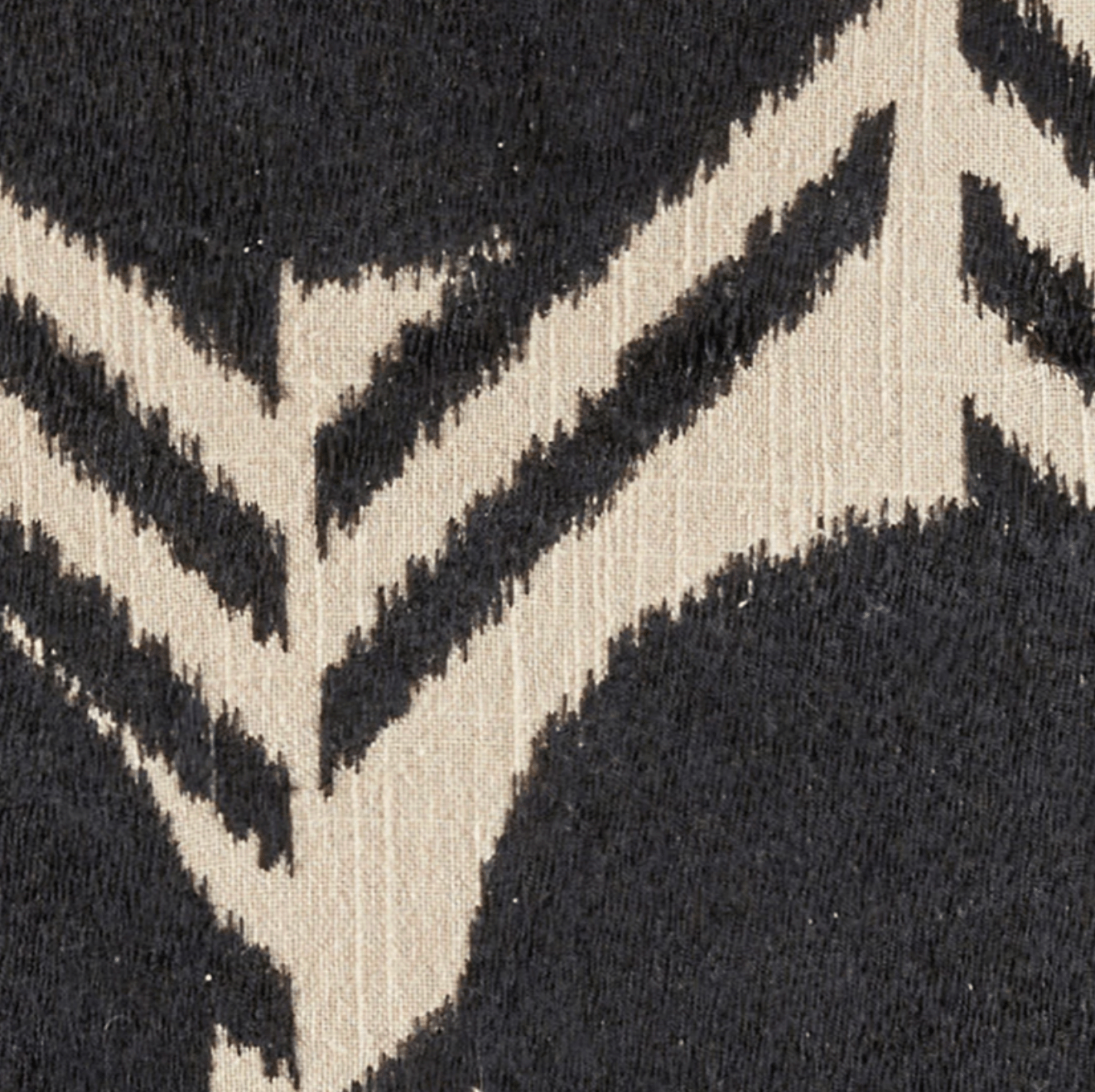 Haven & Space Berry CUSHIONS Kento Cushion