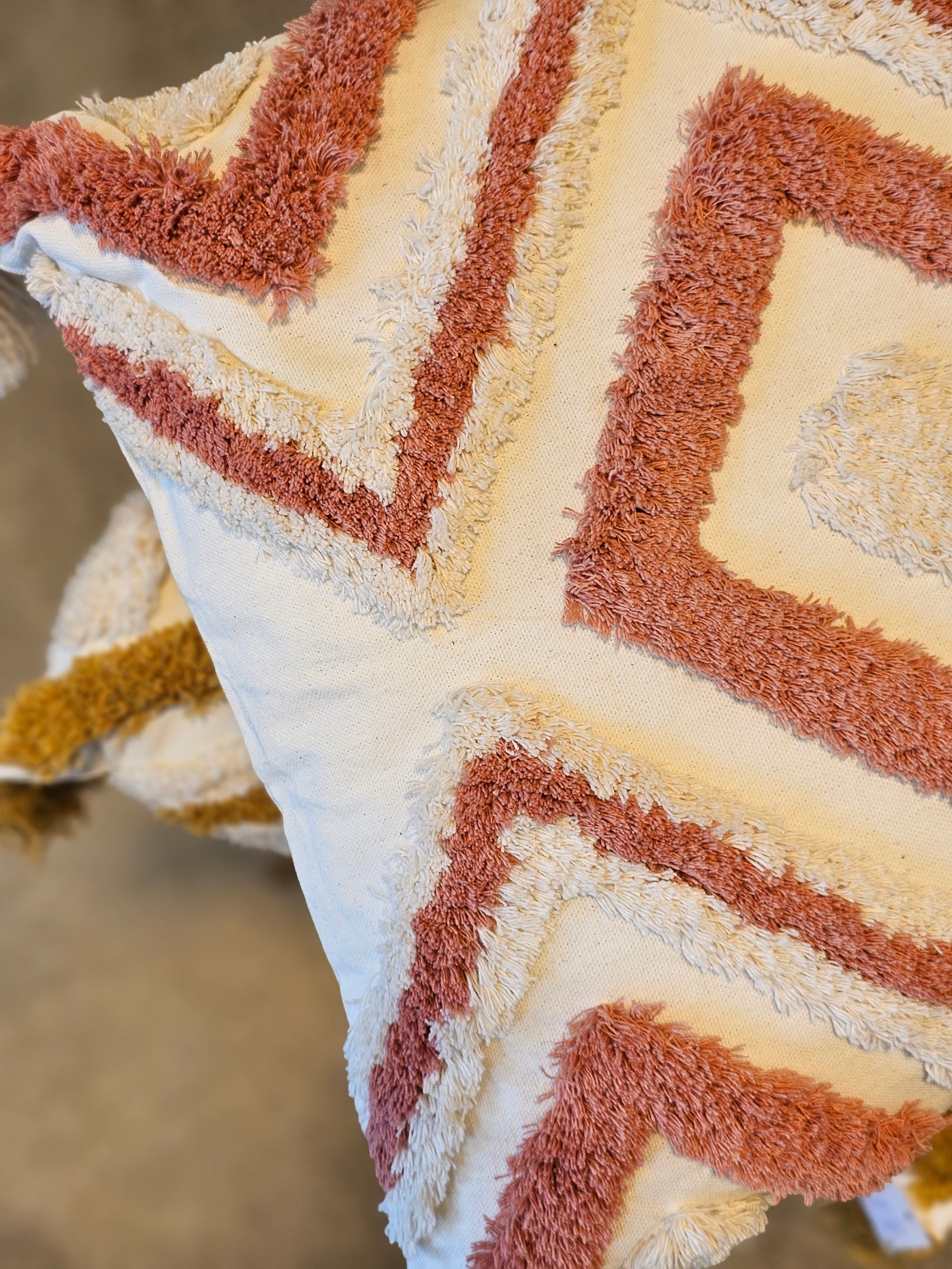 Haven & Space Berry CUSHIONS Landi Cushion