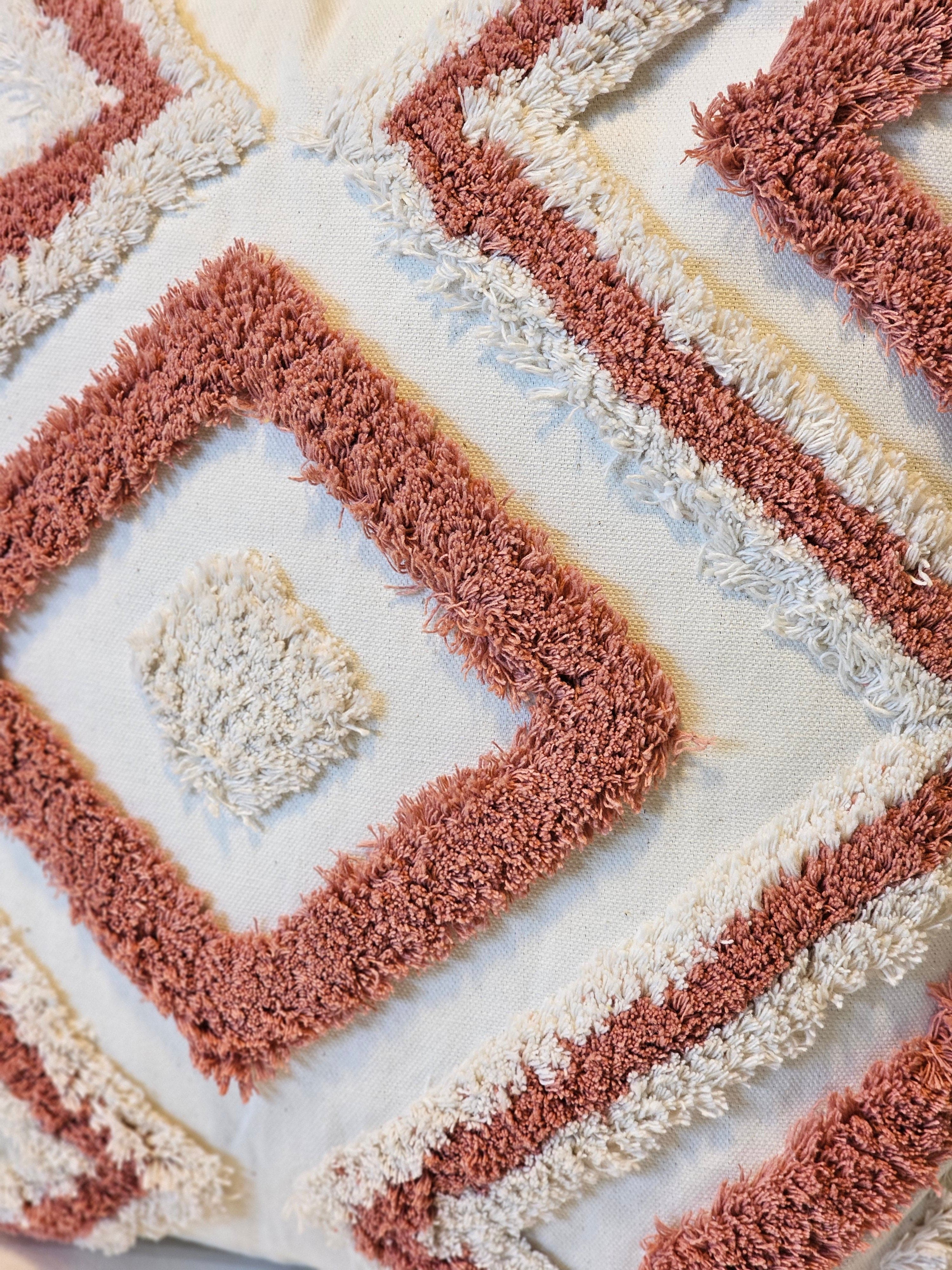 Haven & Space Berry CUSHIONS Landi Cushion