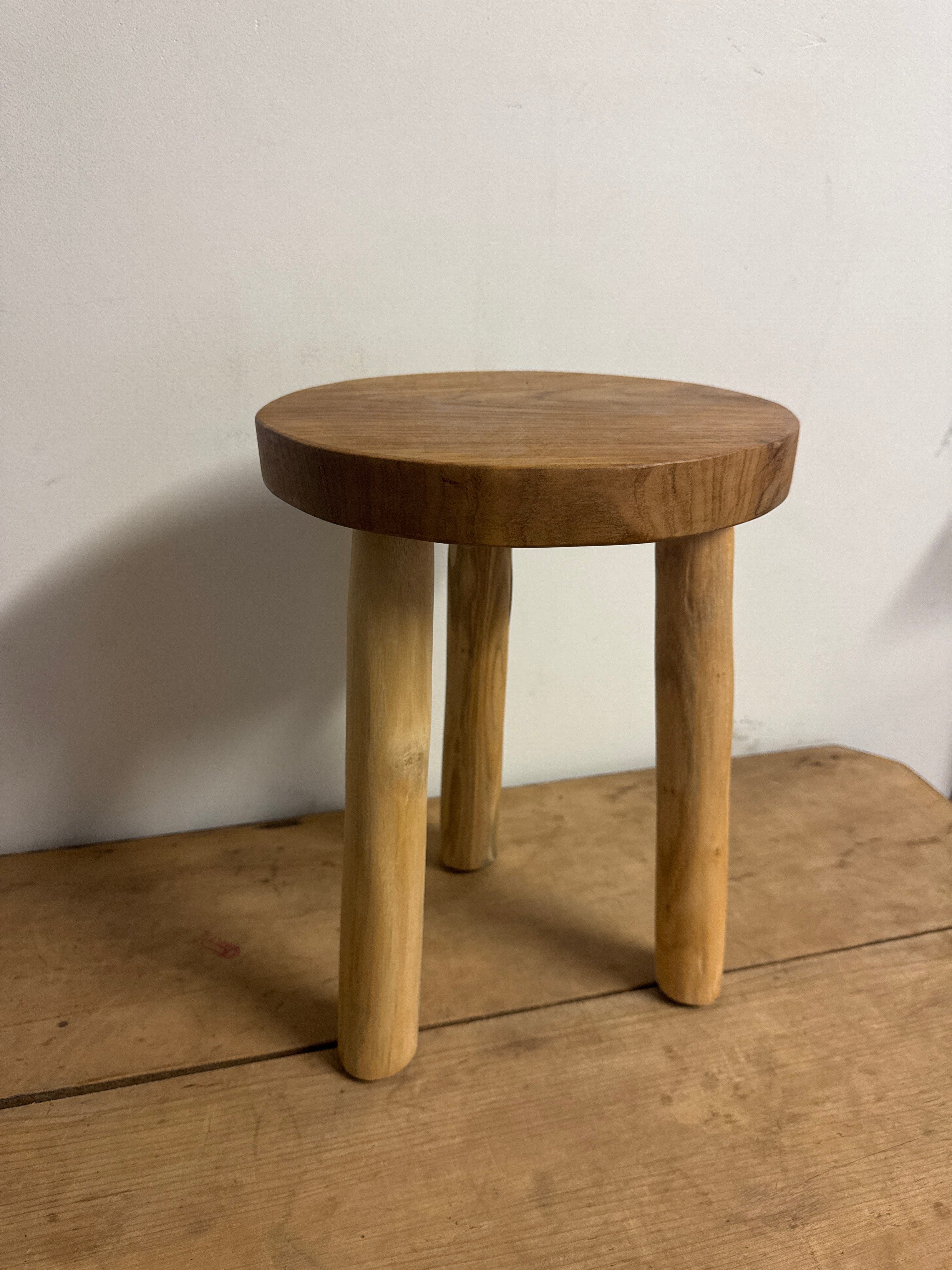 Haven & Space Berry FURNITURE Bayou 3 legged Stool