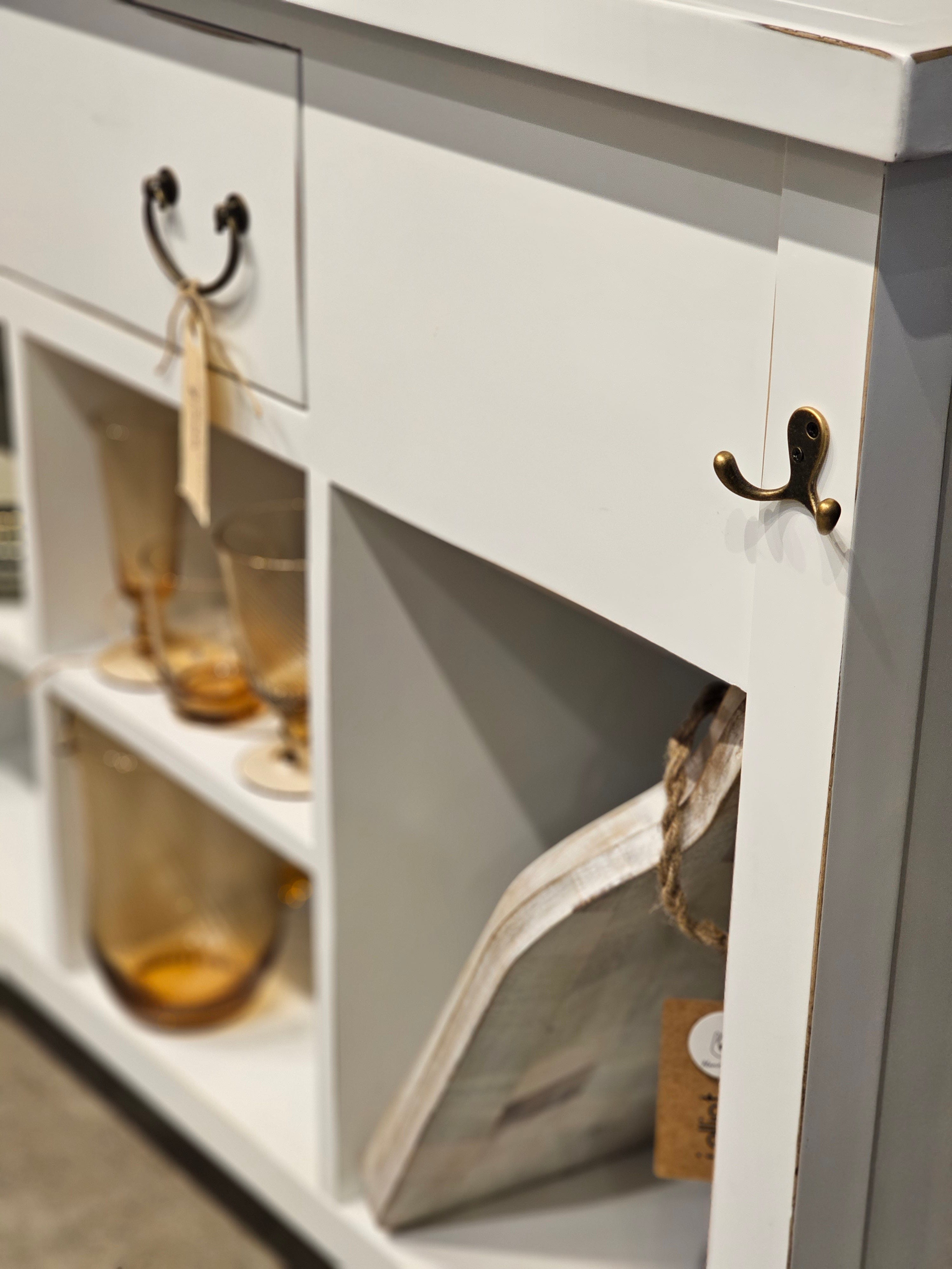 Haven & Space Berry FURNITURE Rhodes Kitchen Island