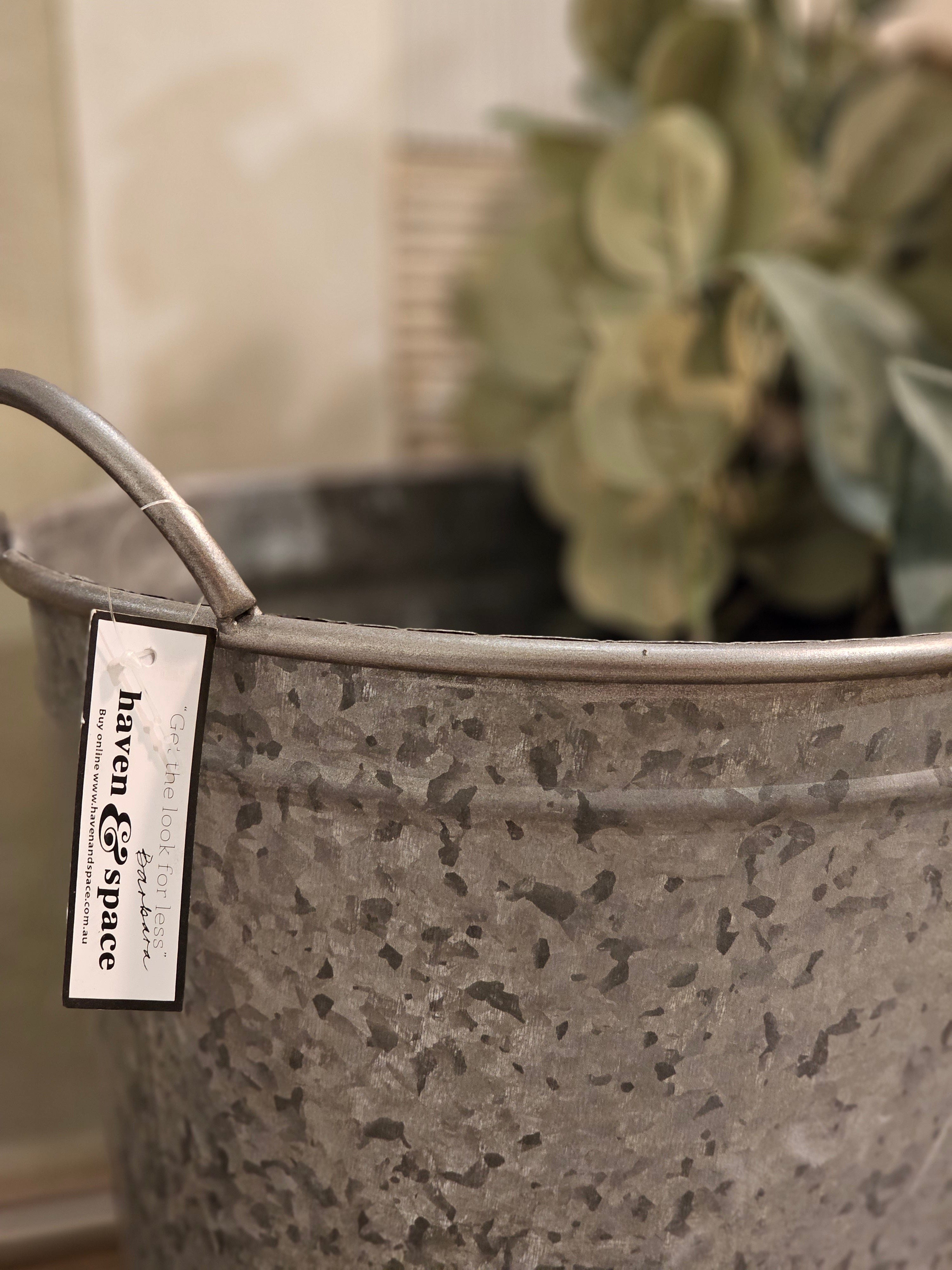 Haven & Space Berry GAL/TINWARE Meadows Planter Bucket