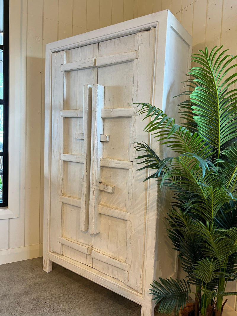 Haven & Space Berry Hastings 2 Door Cupboard