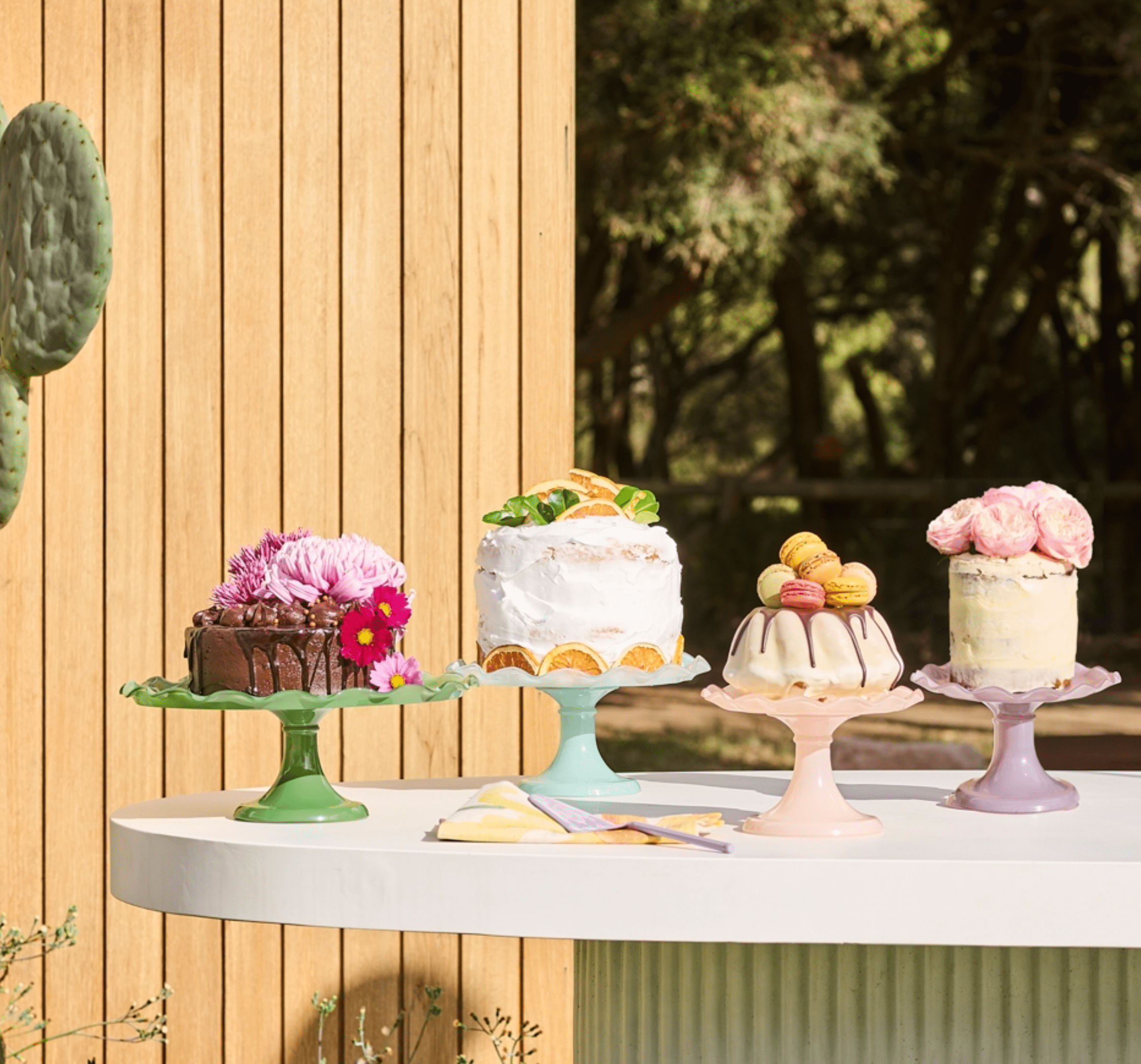 Haven & Space Berry KITCHEN Ruffle Cake Stand