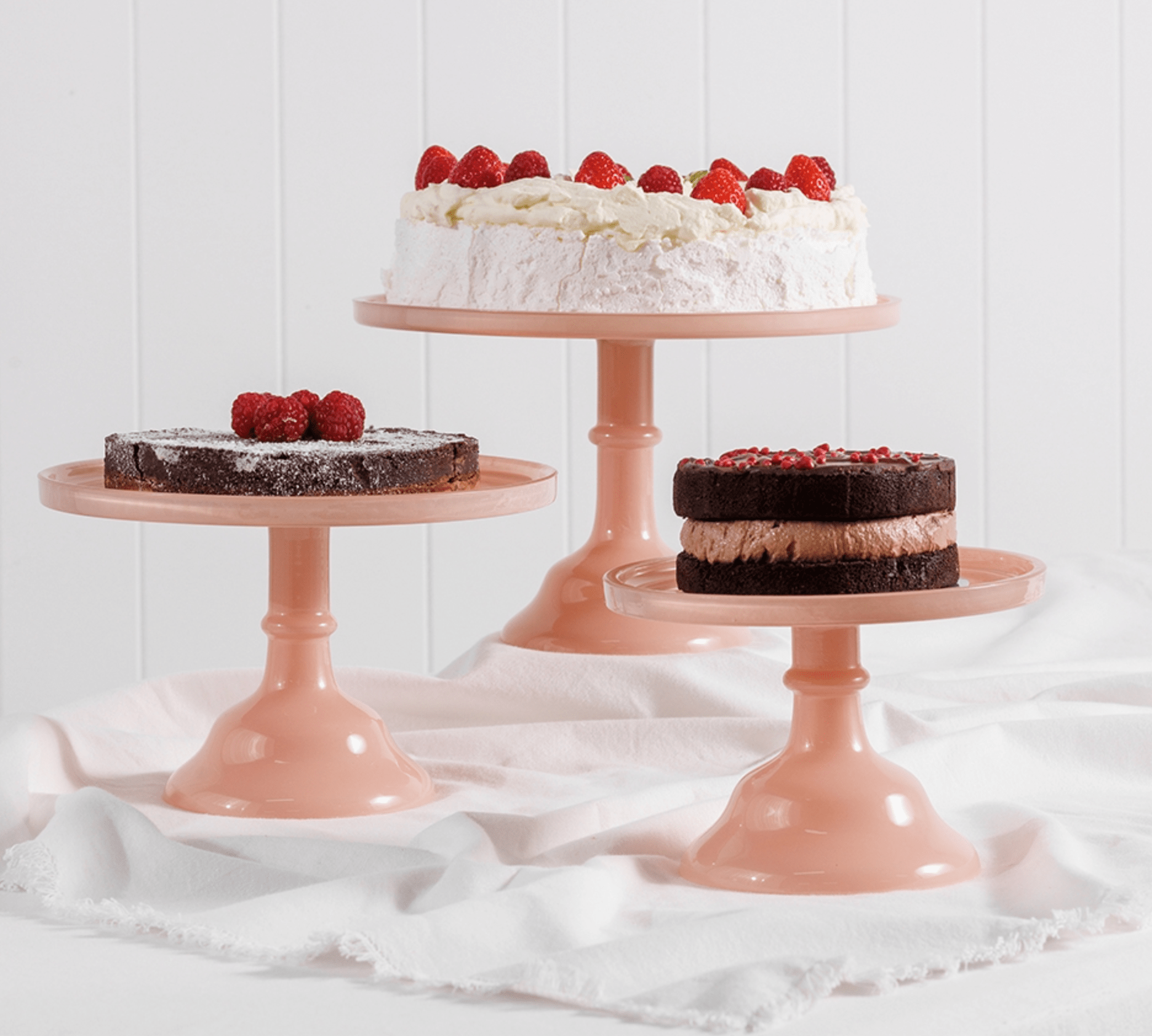 Haven & Space Berry KITCHEN Torte Cake Stand