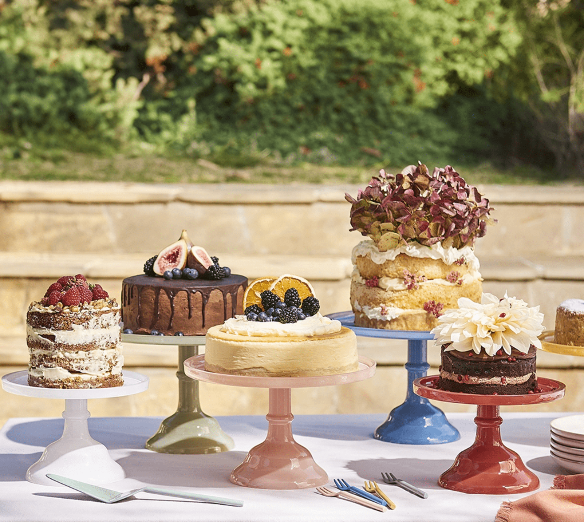 Haven & Space Berry KITCHEN Tortee Cake Stand