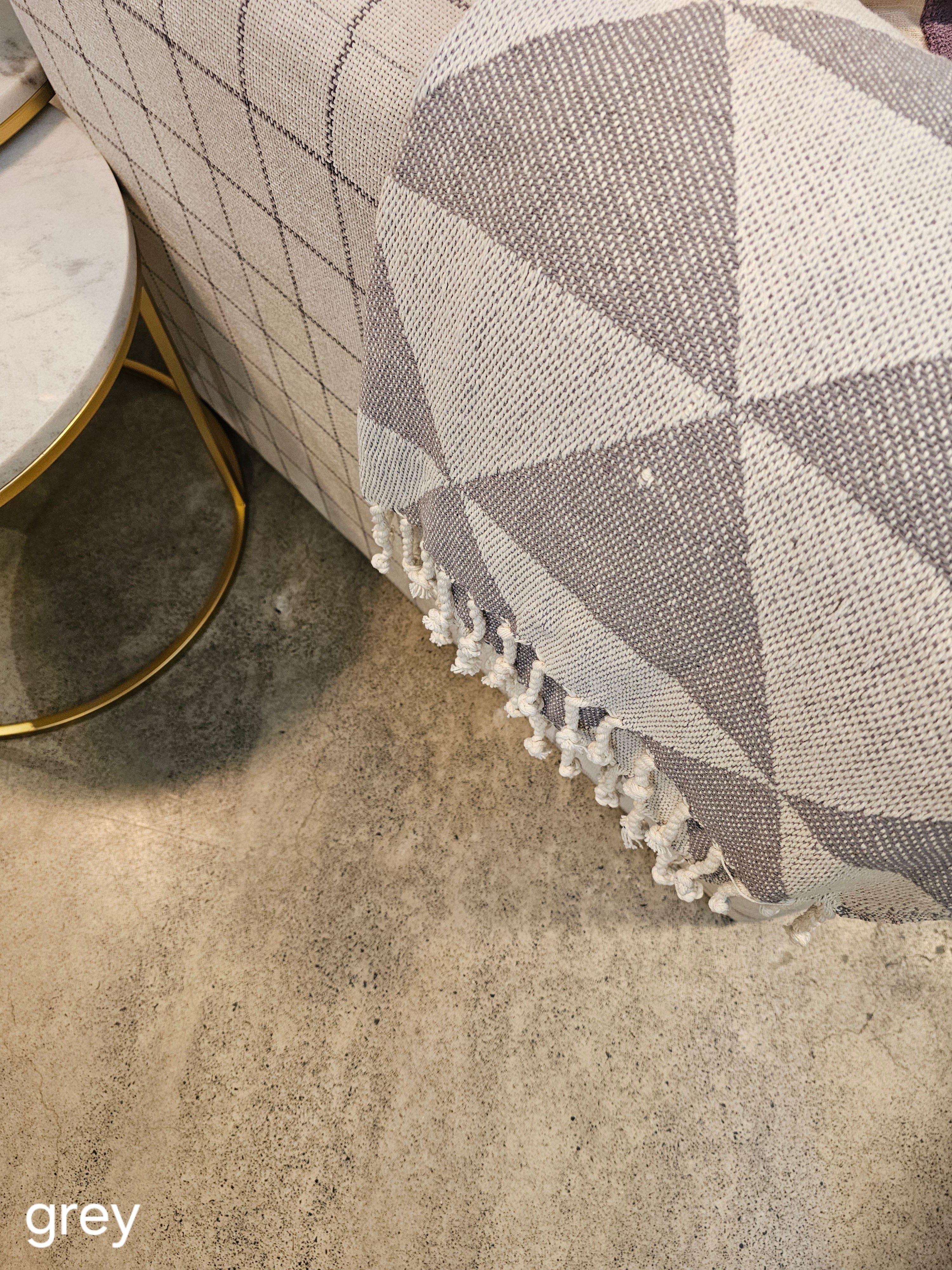 Haven & Space Berry RUG/MAT 125x150cm / COTTON Assorted Cotton Throws