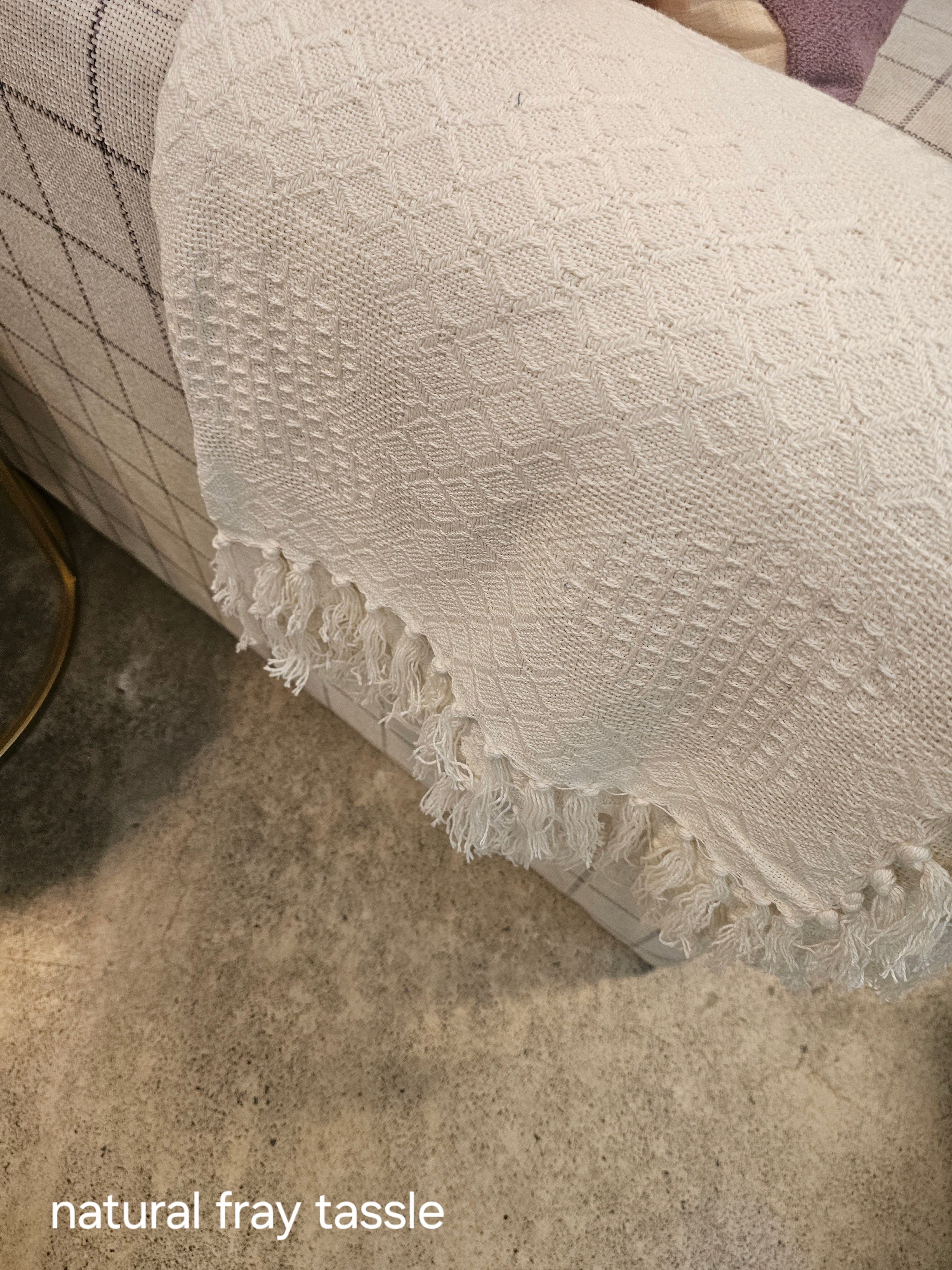 Haven & Space Berry RUG/MAT 125x150cm / COTTON Assorted Cotton Throws