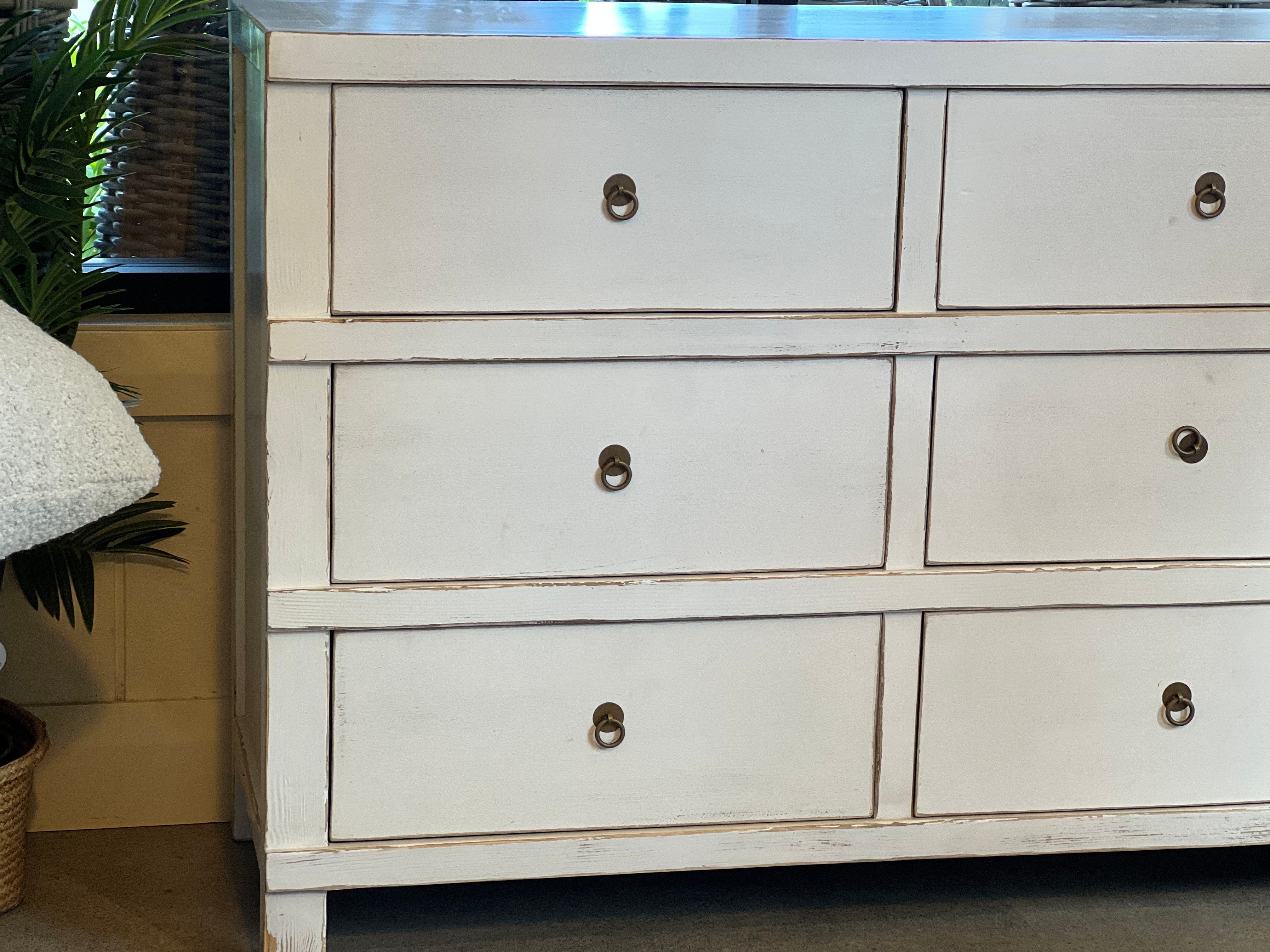 Haven & Space Berry SIDEBOARD Aberdeen Sideboard