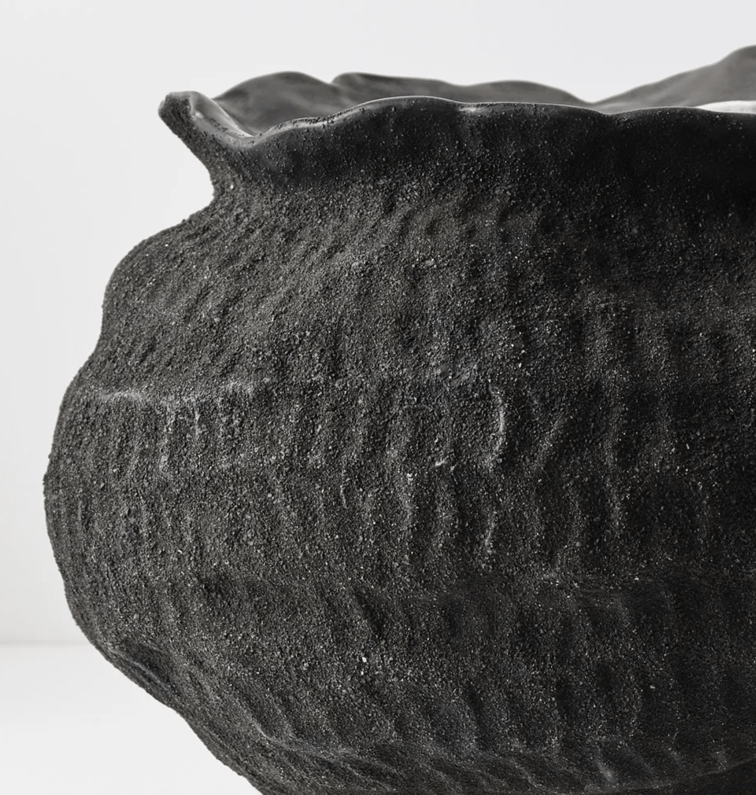 Haven & Space Berry VASES Anthracite Pot Lexi