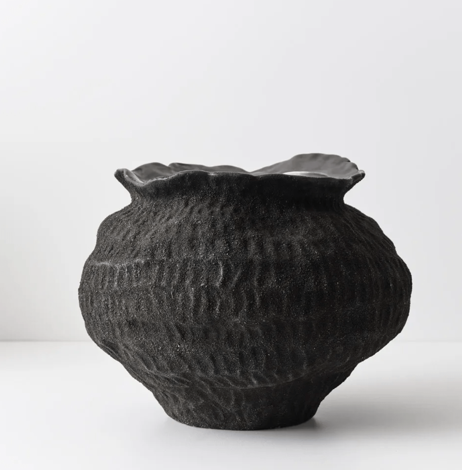 Haven & Space Berry VASES Anthracite Pot Lexi