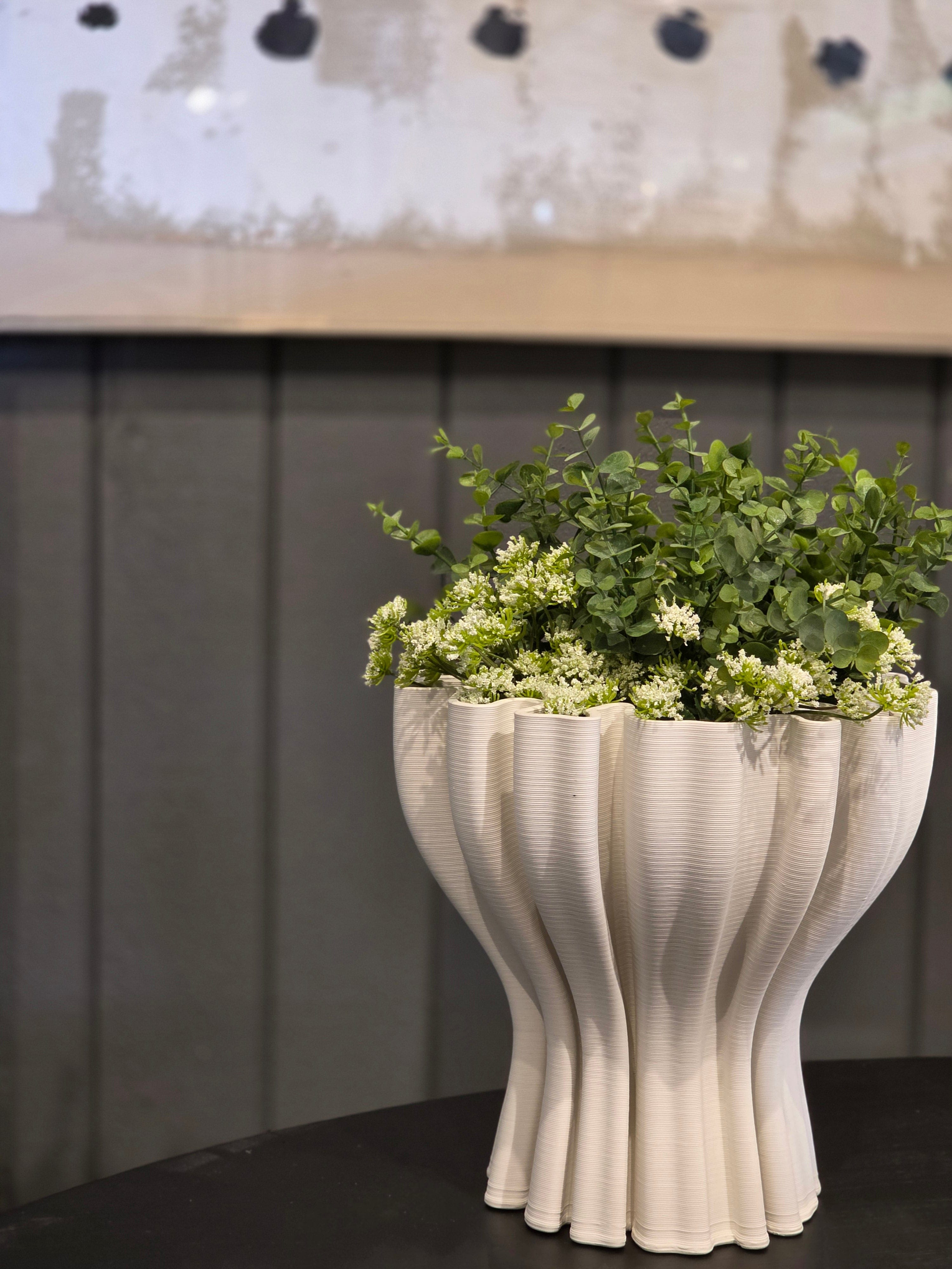 Haven & Space Berry VASES Lamah Vase