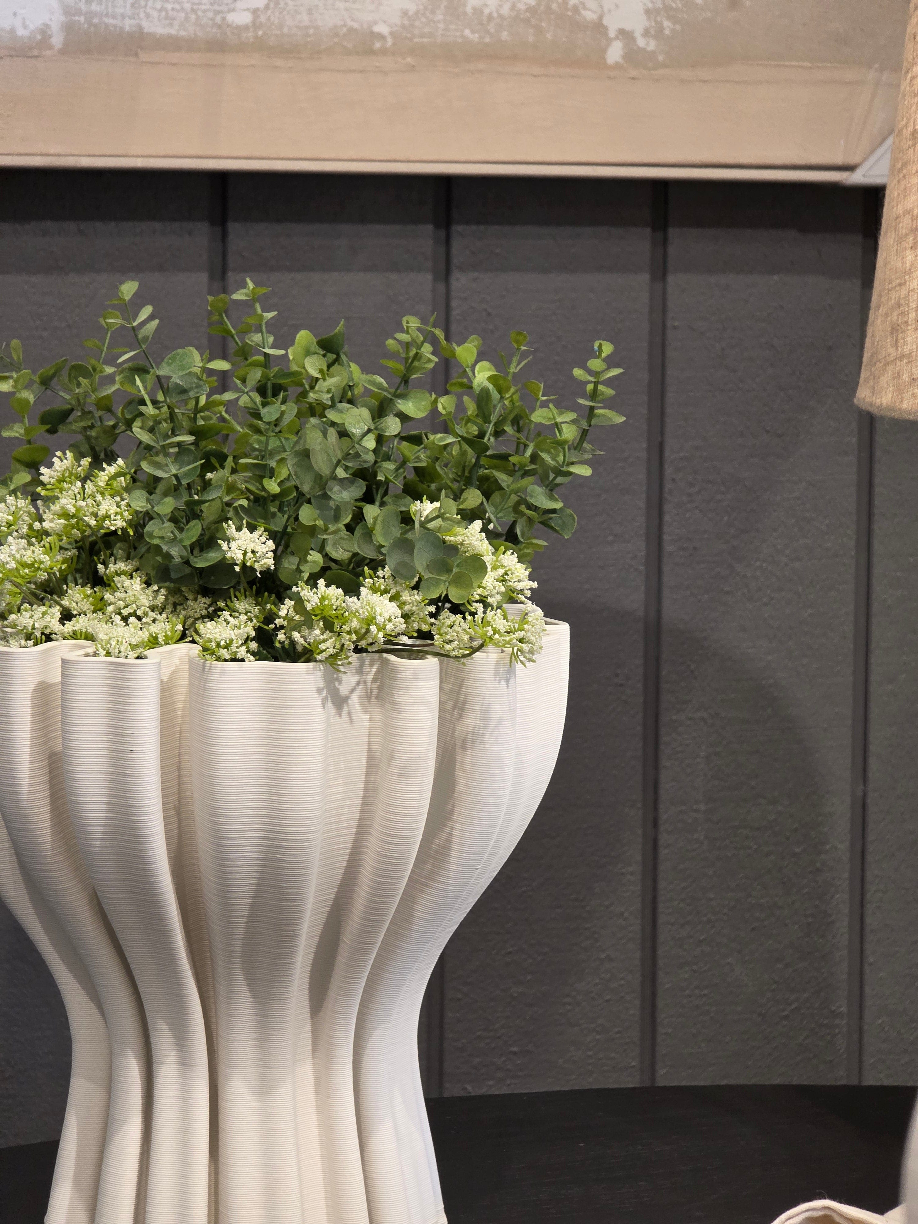 Haven & Space Berry VASES Lamah Vase