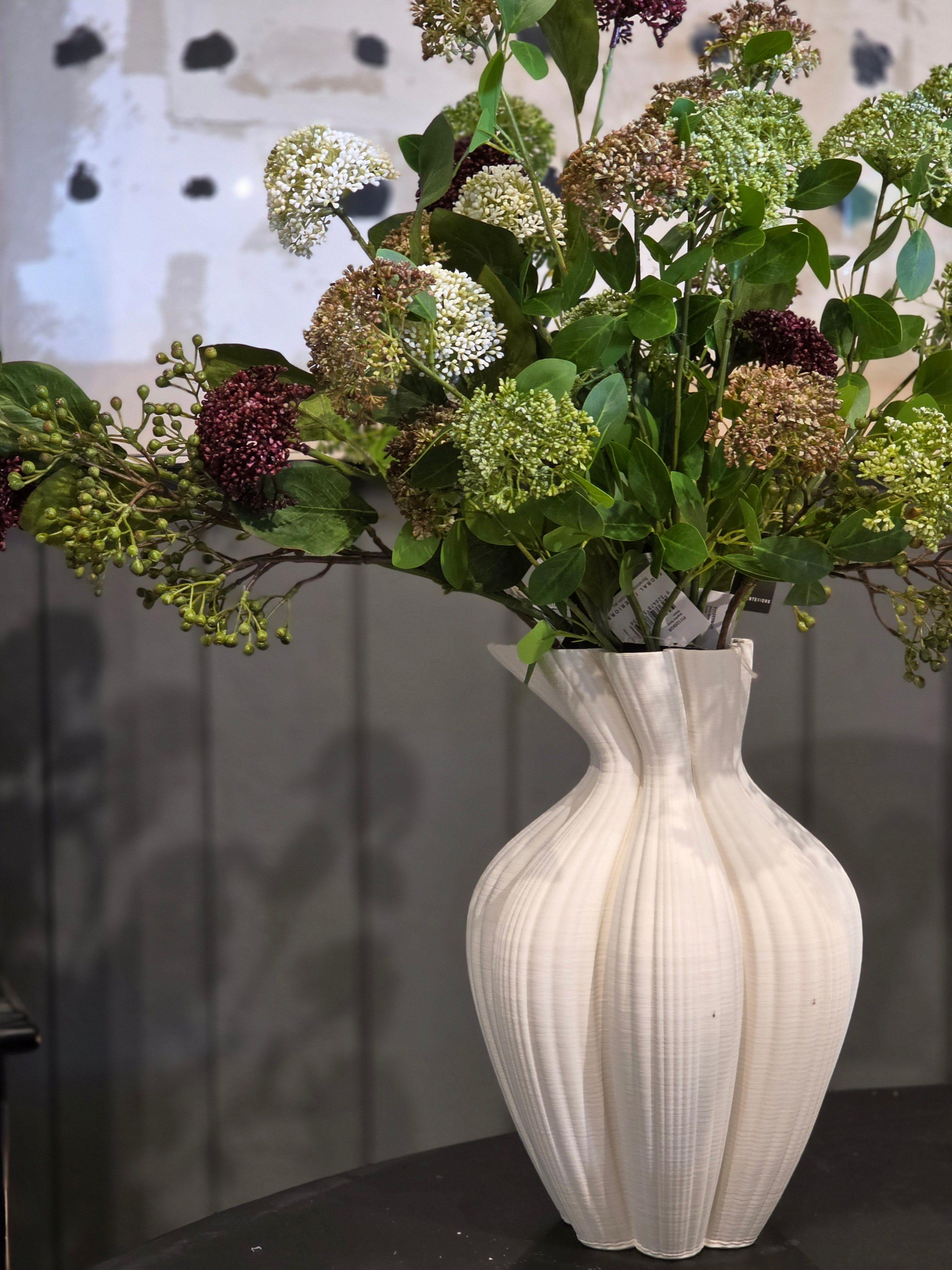 Haven & Space Berry VASES Lordes Vase