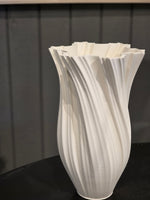 Haven & Space Berry VASES Louve Vase