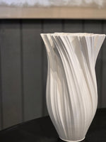 Haven & Space Berry VASES Louve Vase