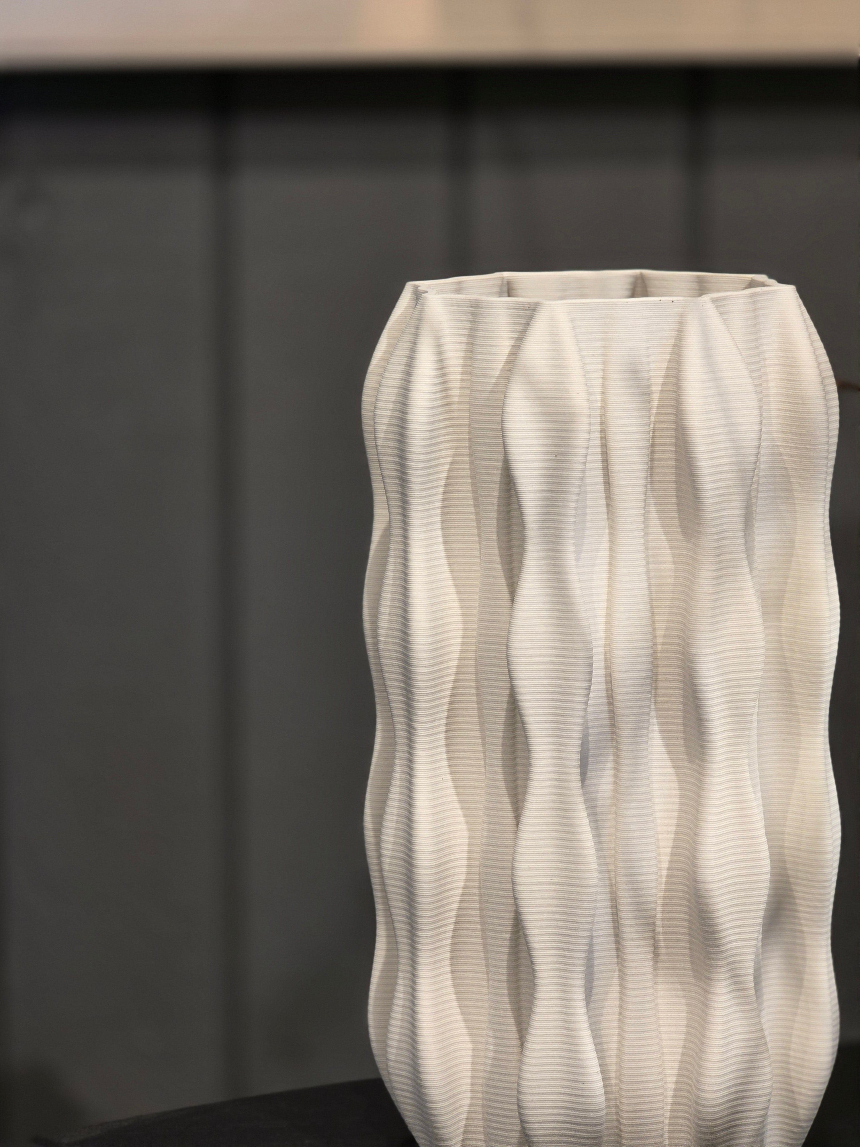 Haven & Space Berry VASES Sol Vase