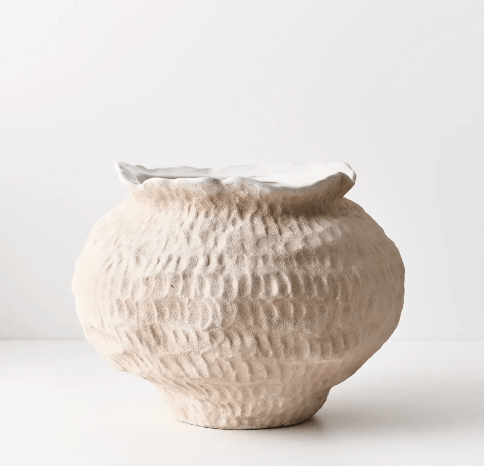 Haven & Space Berry VASES White Pot Lexi