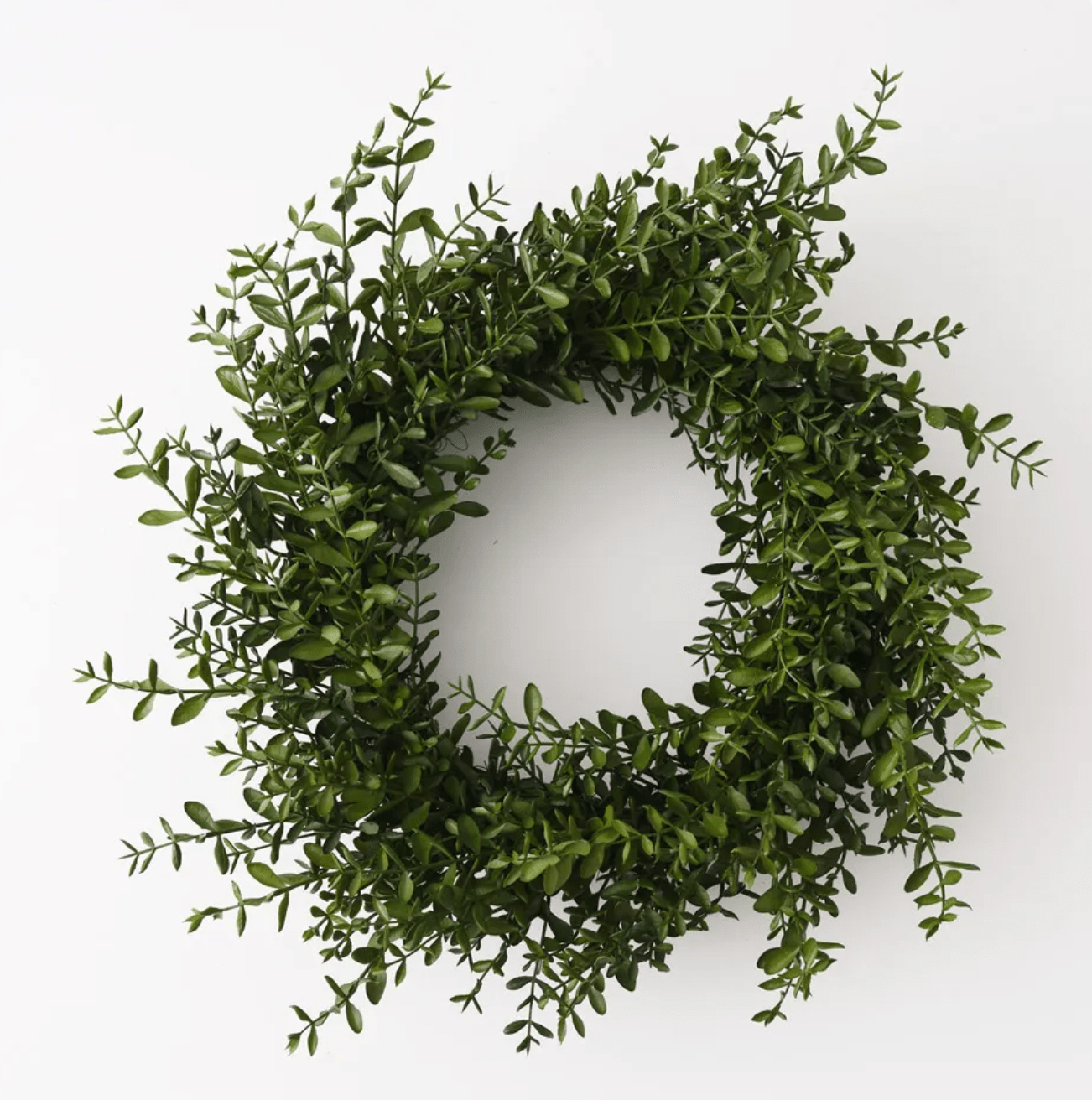 Haven & Space Berry XMAS Boxwood Wreath