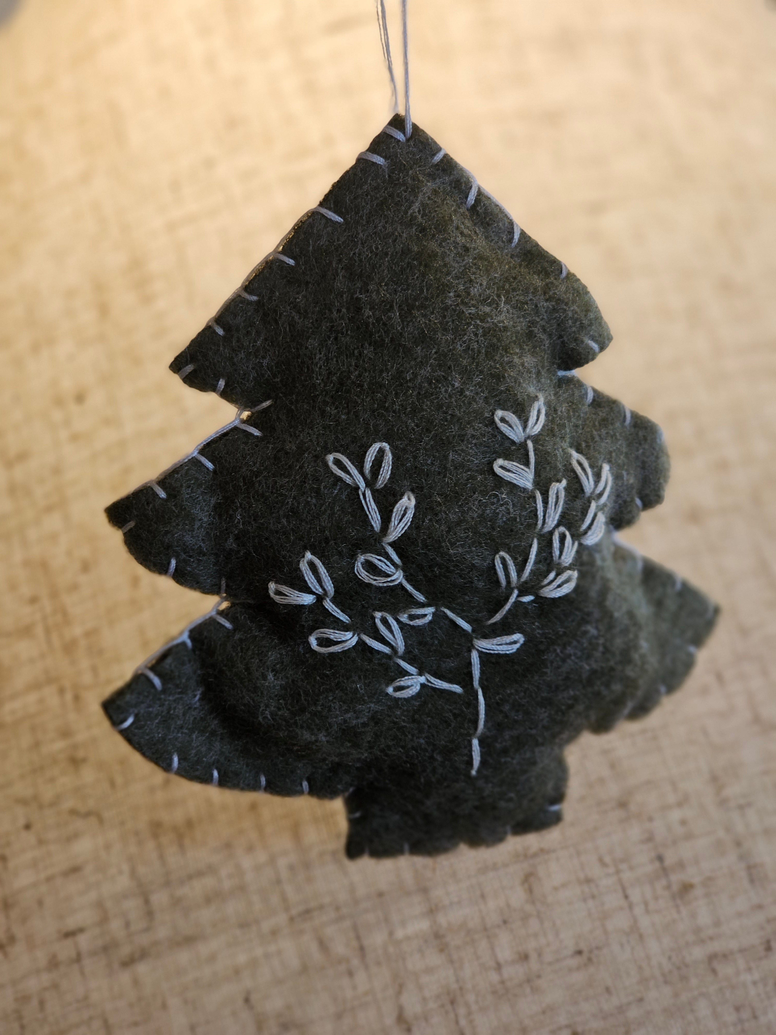 Haven & Space Berry XMAS Christmas Tree Decoration