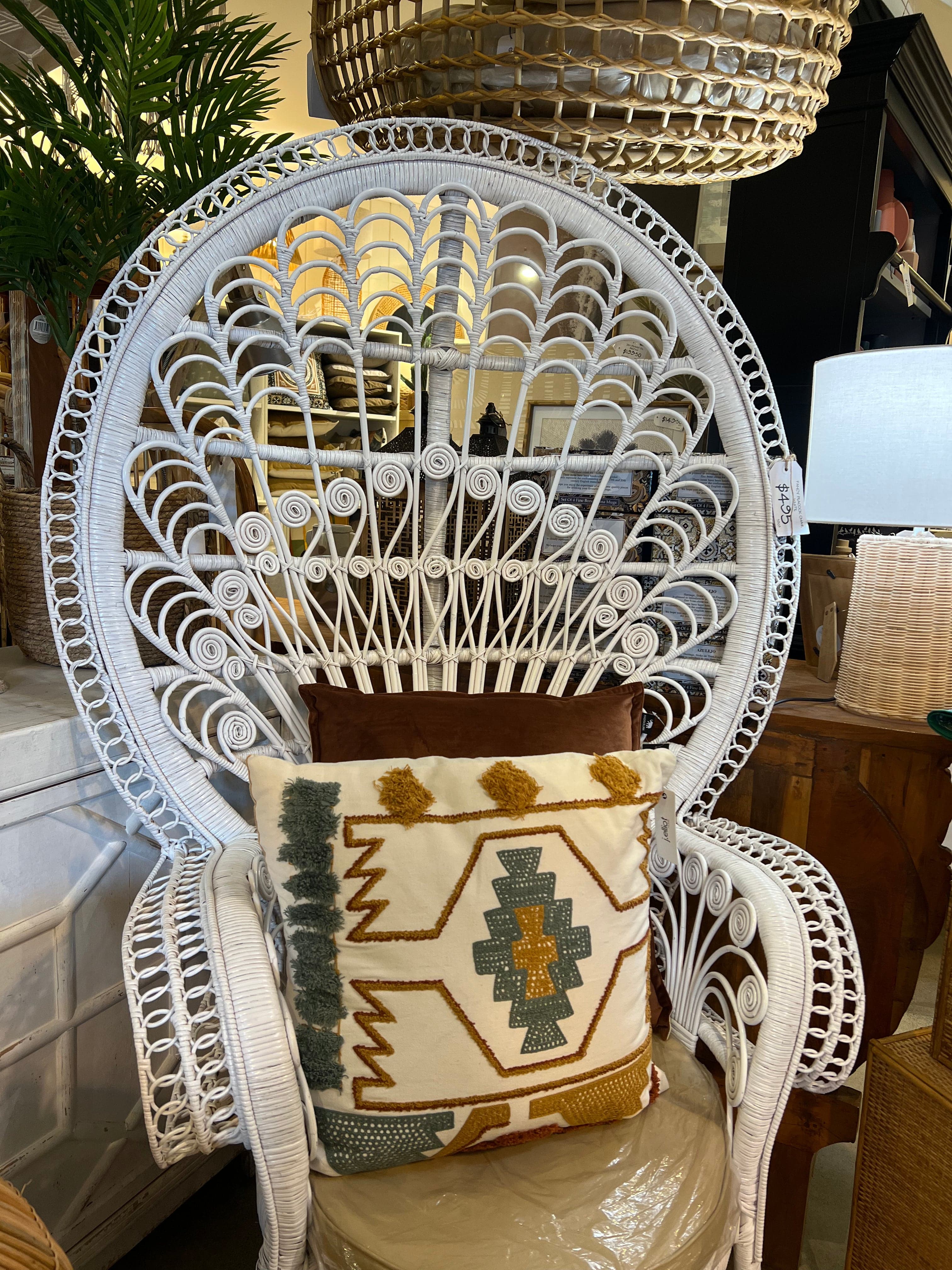 Haven and Space Furniture Chair White Peacock Chair