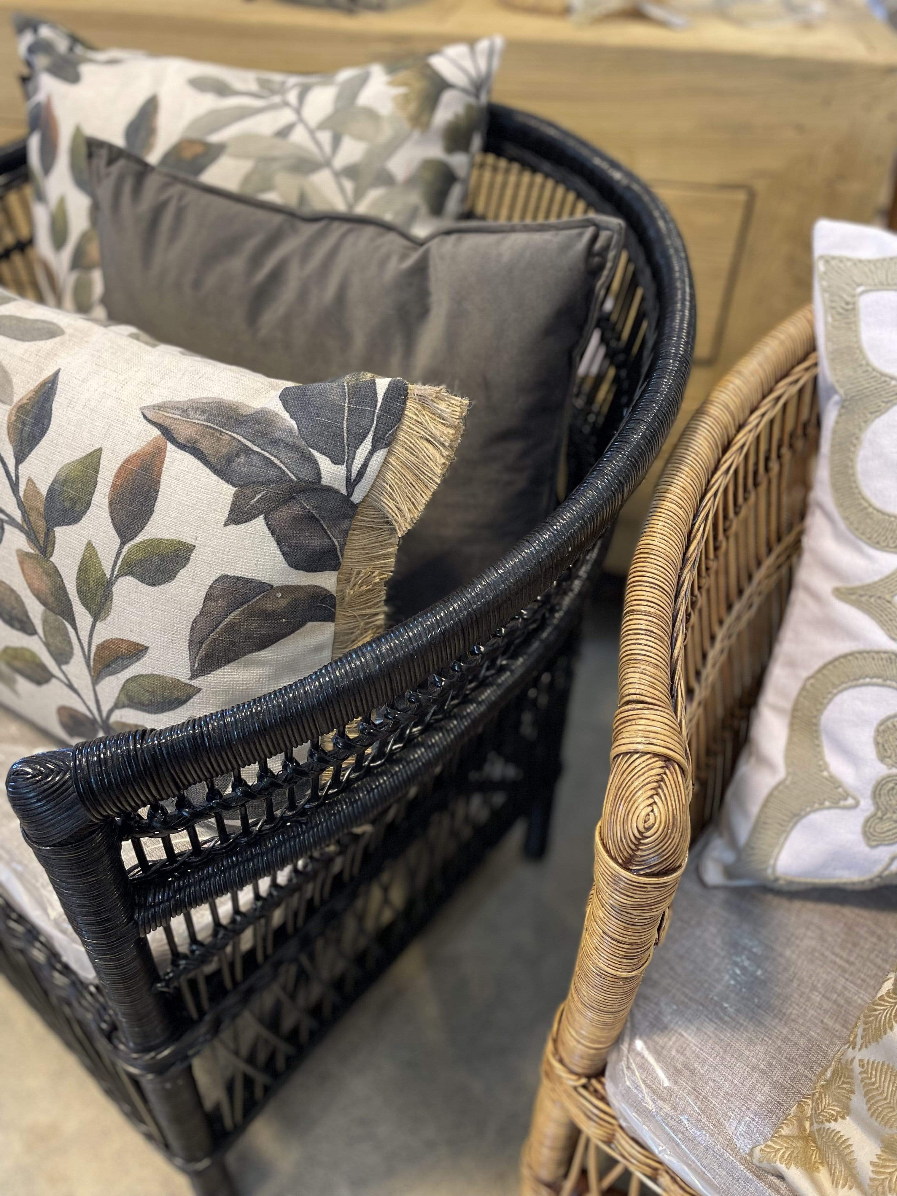 Haven & Space Berry Maui Chair - Beige cushion included