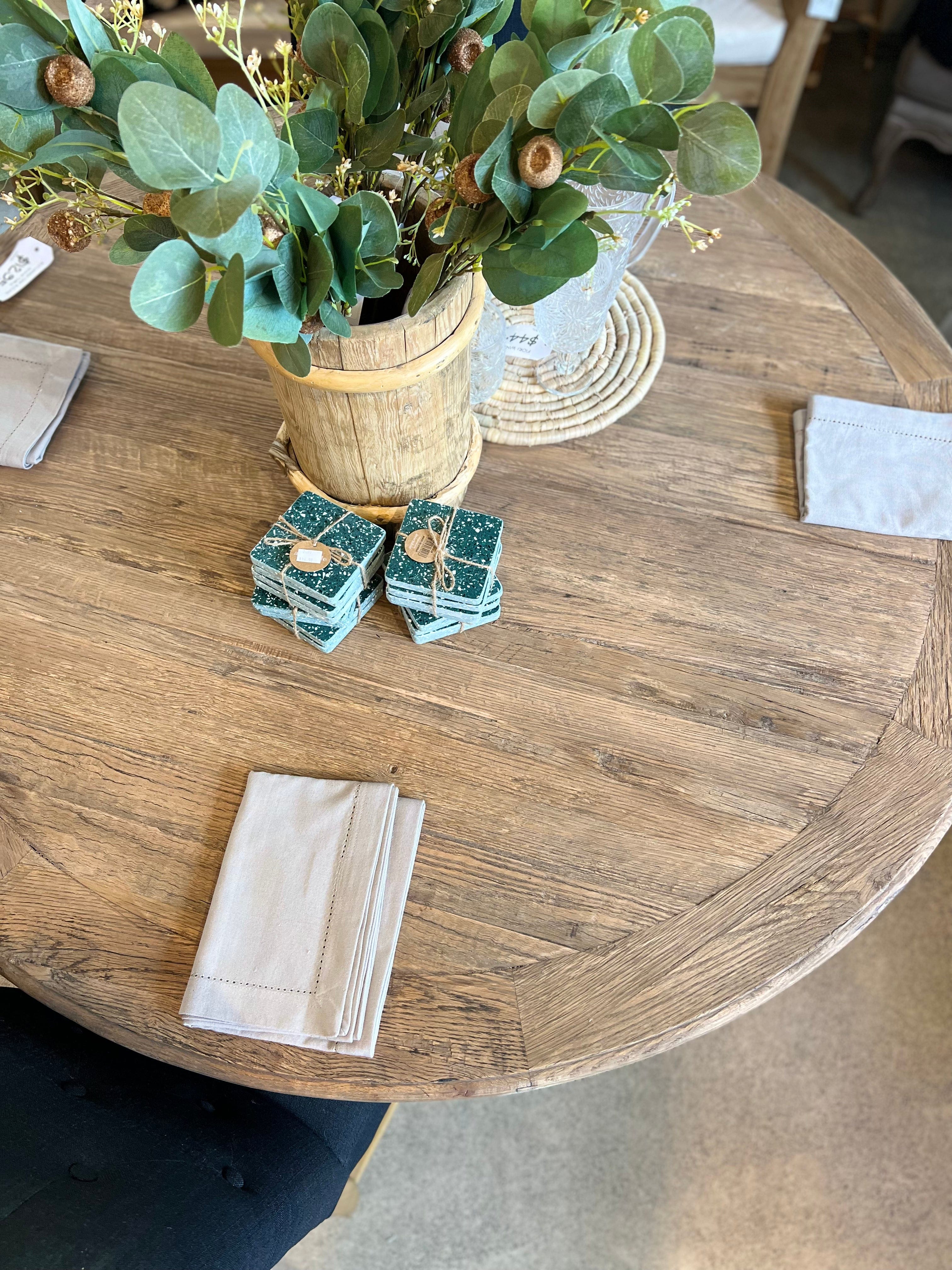 Haven & Space Berry Reclaimed Oak Round Dining Table