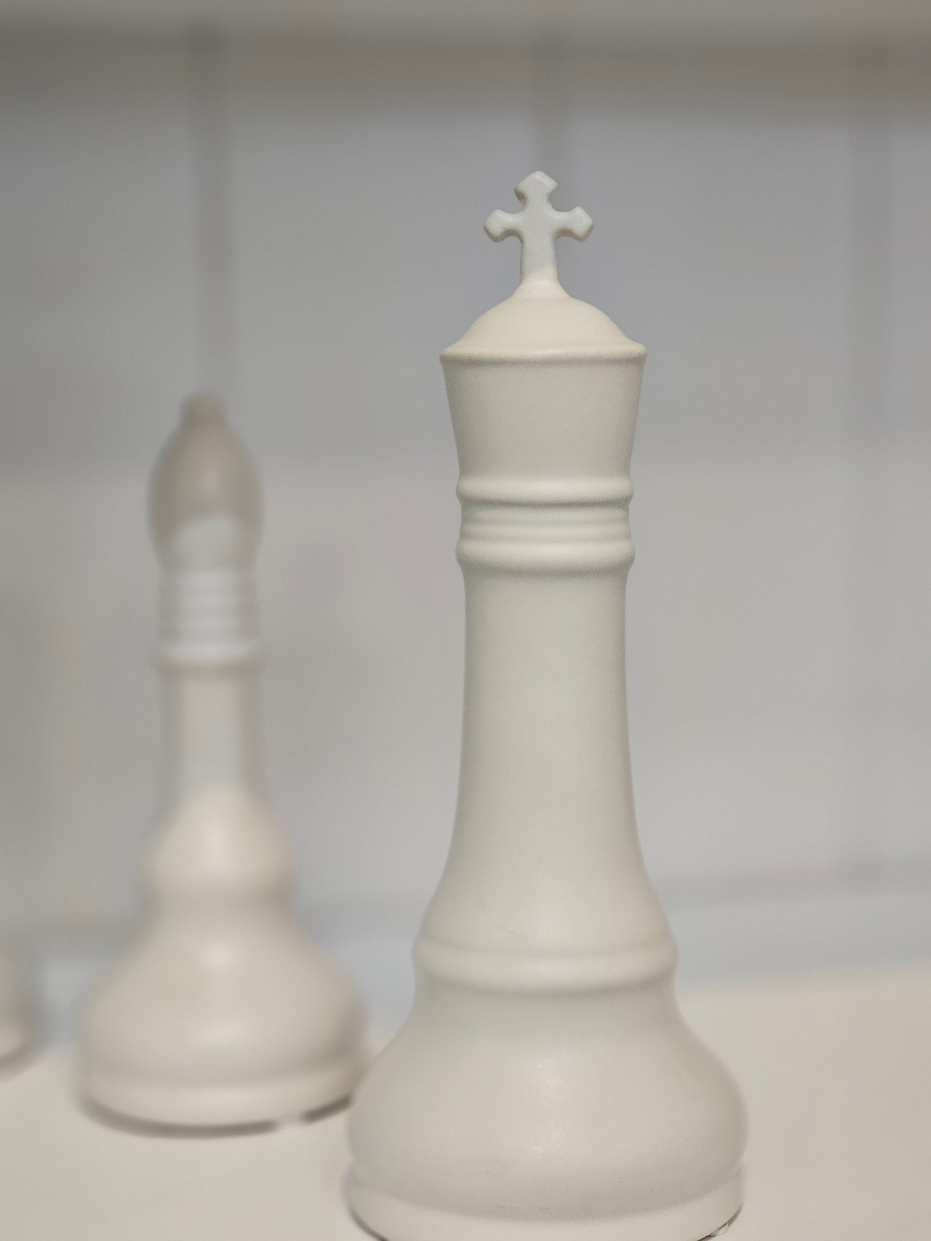Haven & Space Berry ACCESSORIES 25.5CM / King White Chess Pieces