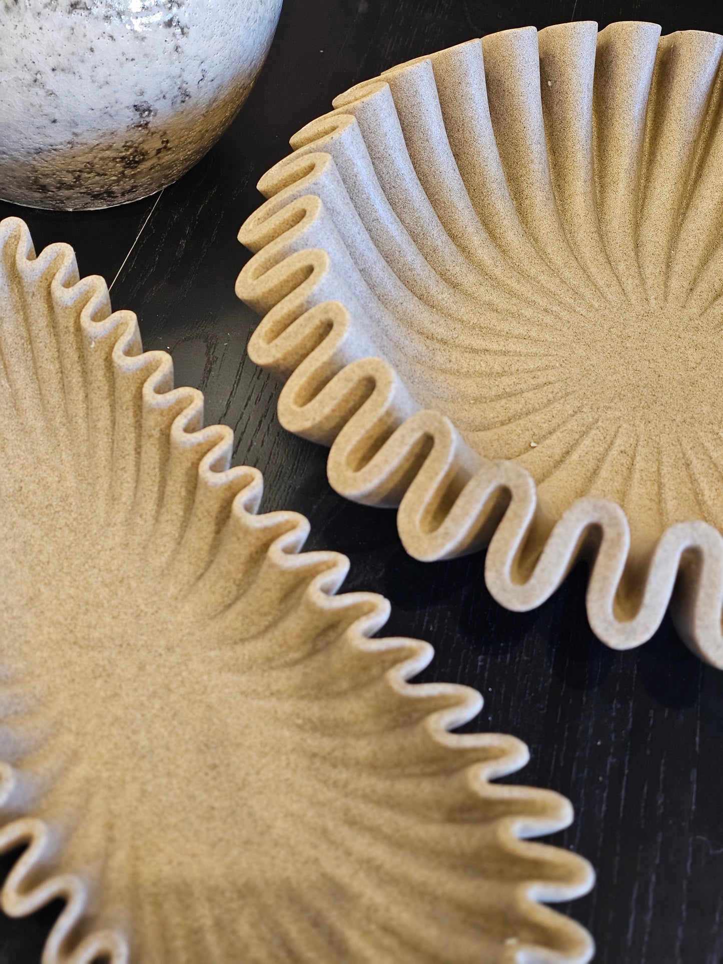 Haven & Space Berry ACCESSORIES 40CM / Sand Ballina Resin Bowl