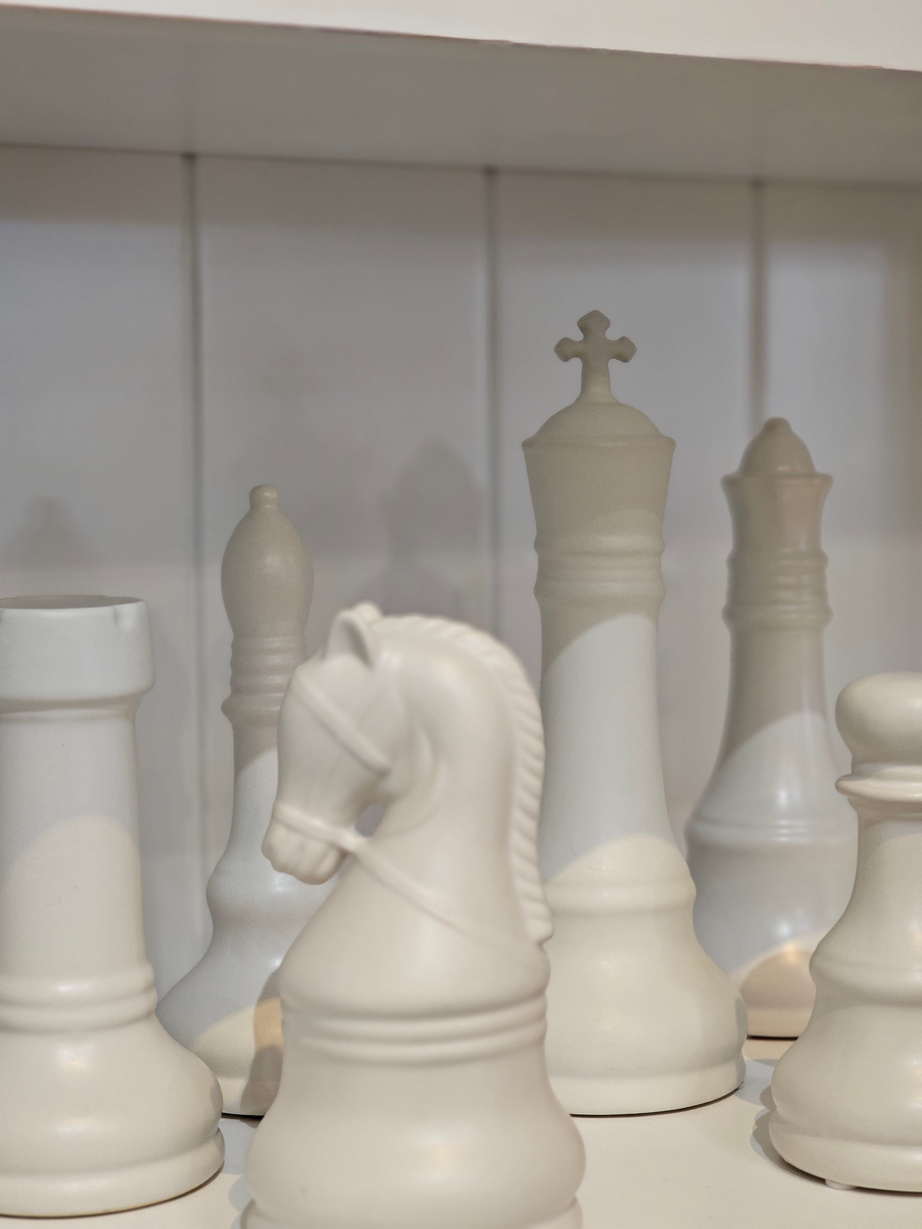 Haven & Space Berry ACCESSORIES White Chess Pieces