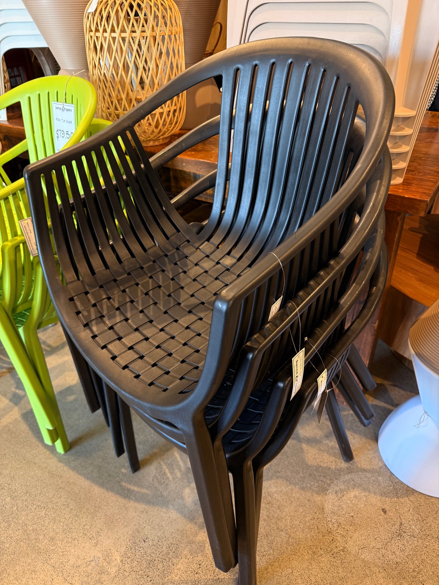 Haven & Space Berry CHAIRS Black Moda Tub Chair