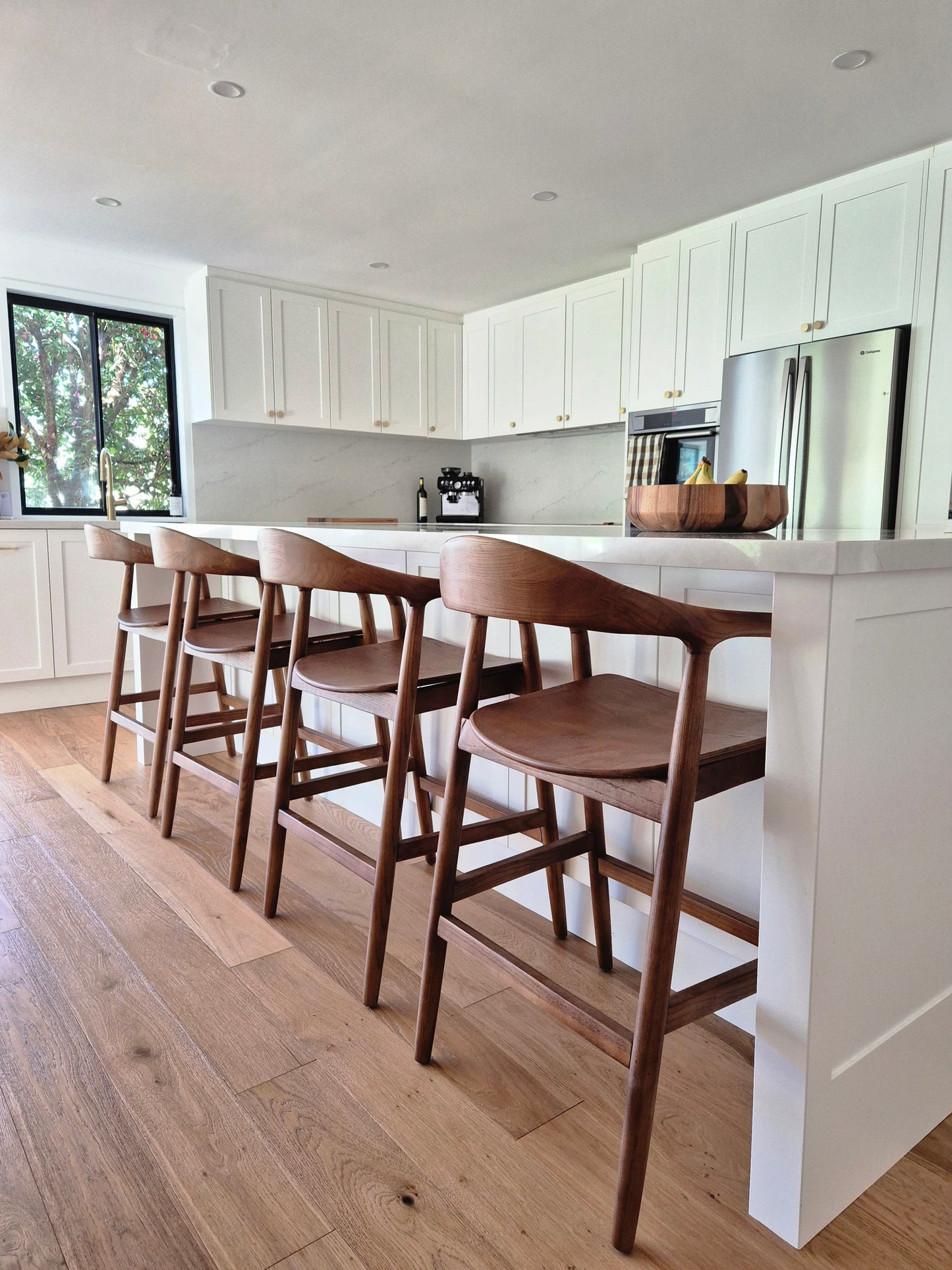 Haven & Space Berry CHAIRS Walnut Bottega Bar Stool
