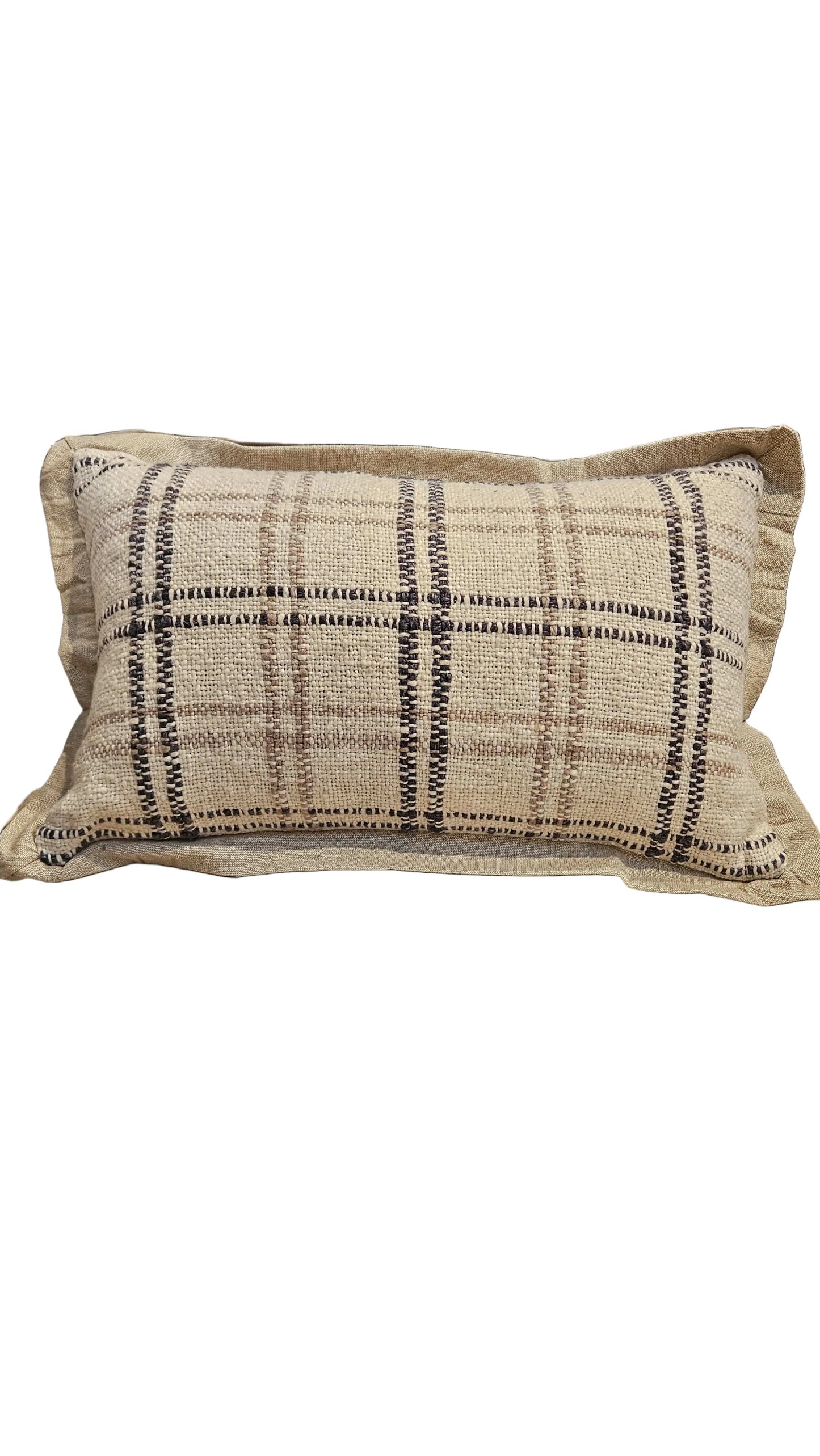 Haven & Space Berry CUSHIONS 30x50cm / Sand Country Hampshire Cushion