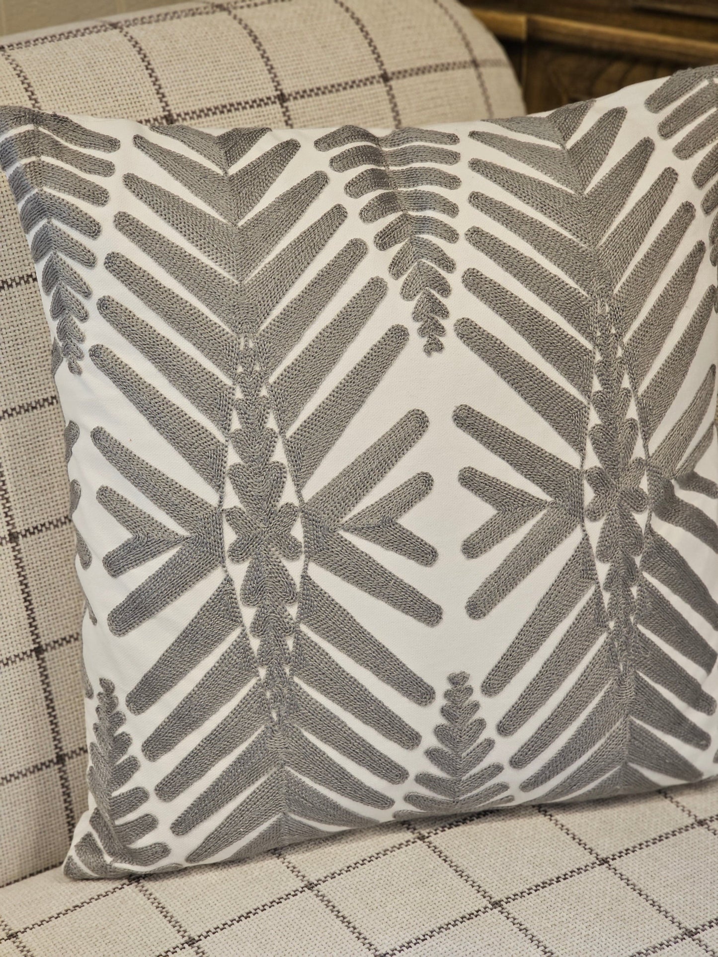 Haven & Space Berry CUSHIONS Orin Cushion