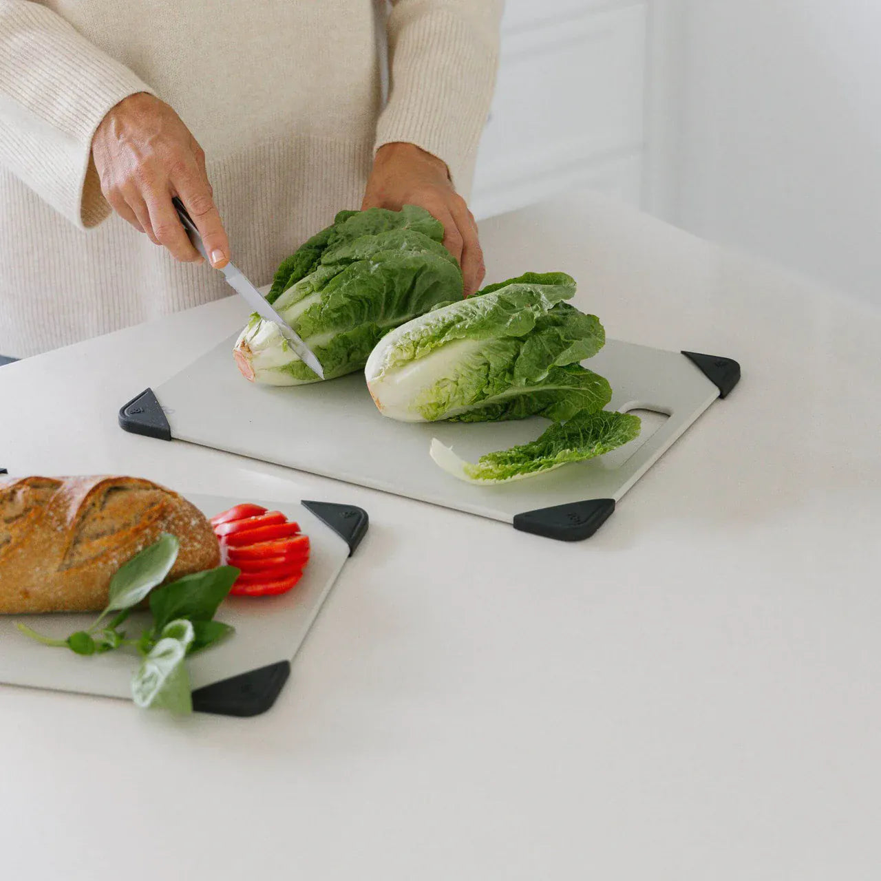 Haven & Space Berry KITCHEN Silicone Anti-Slip Chopping Board Corners