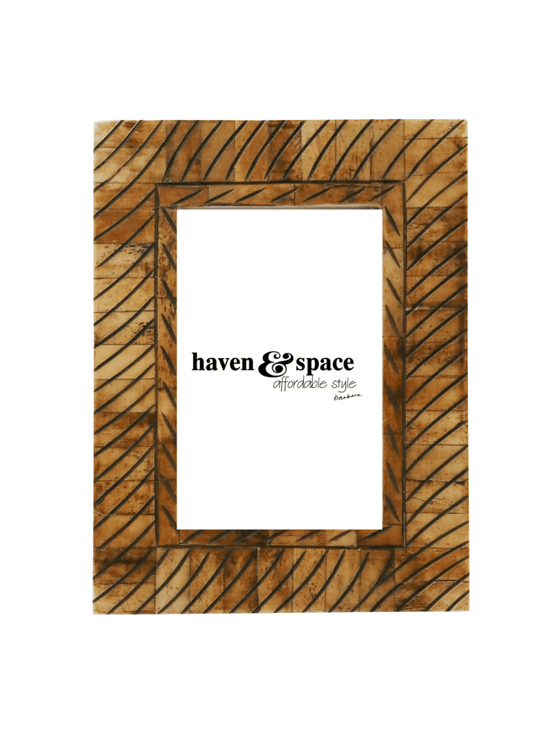 Haven & Space Berry Shia Photo Frame